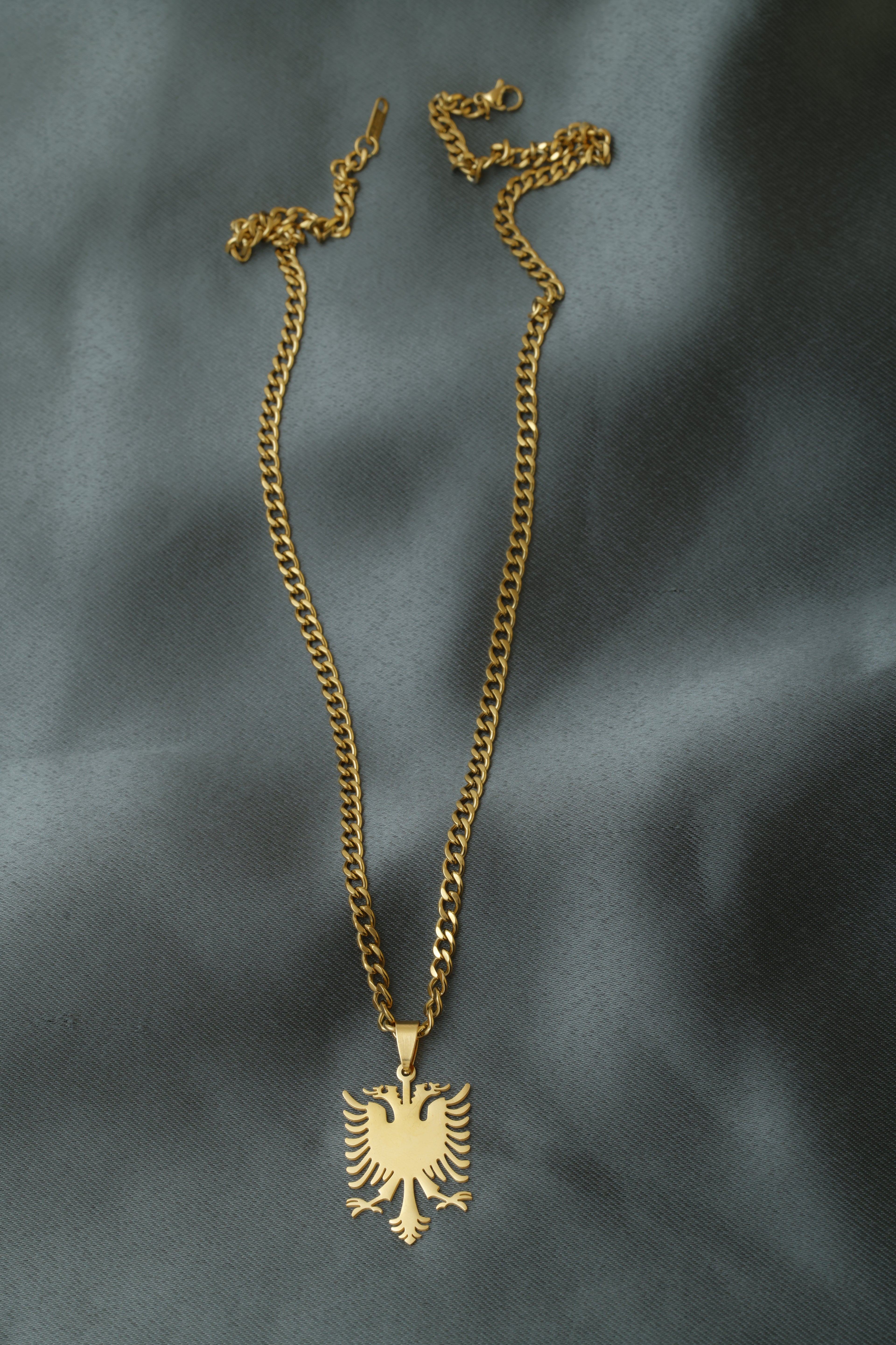 VARSE ME SHQIPONJE MESATARE