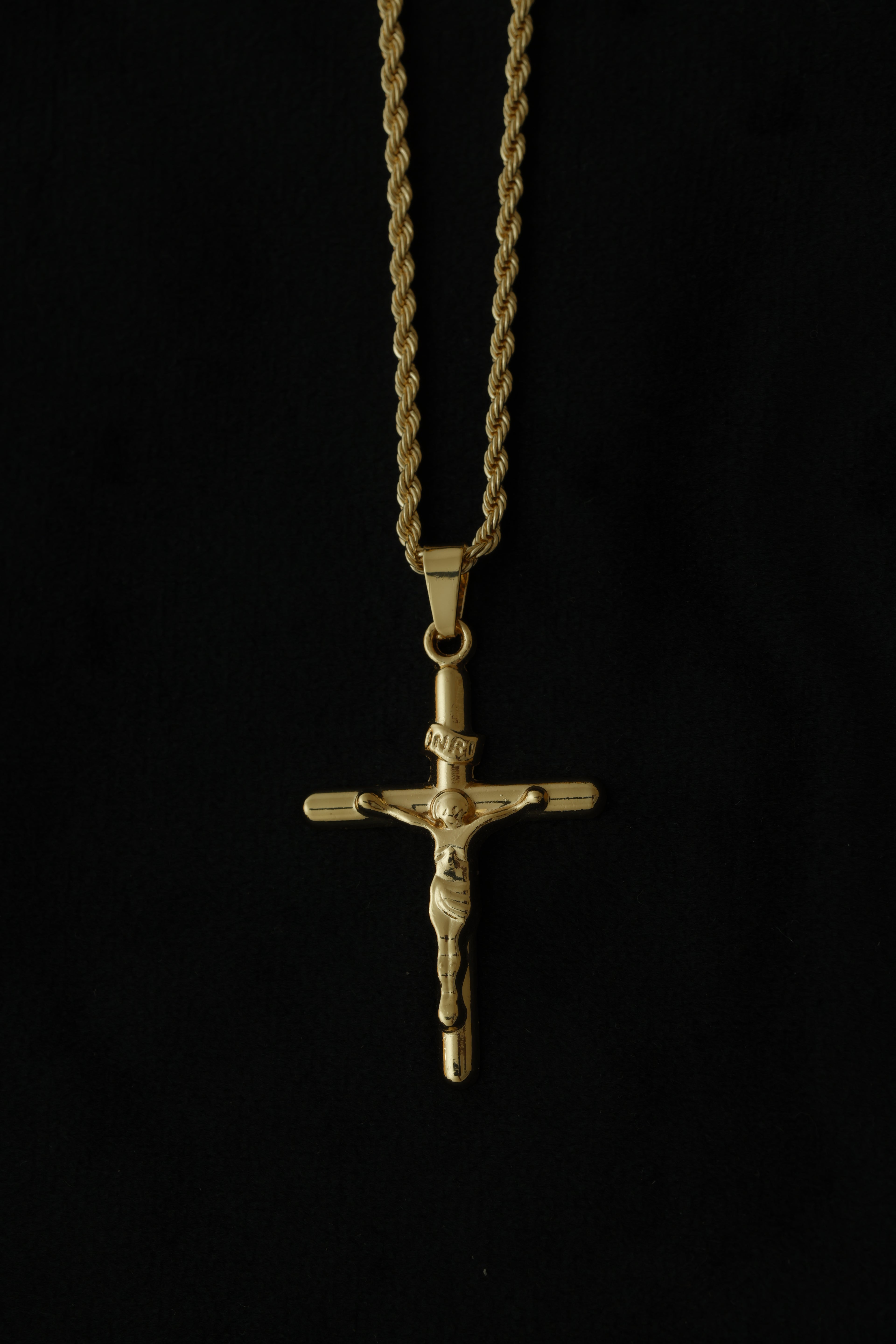 VARSE ME KRYQ ME JEZUS