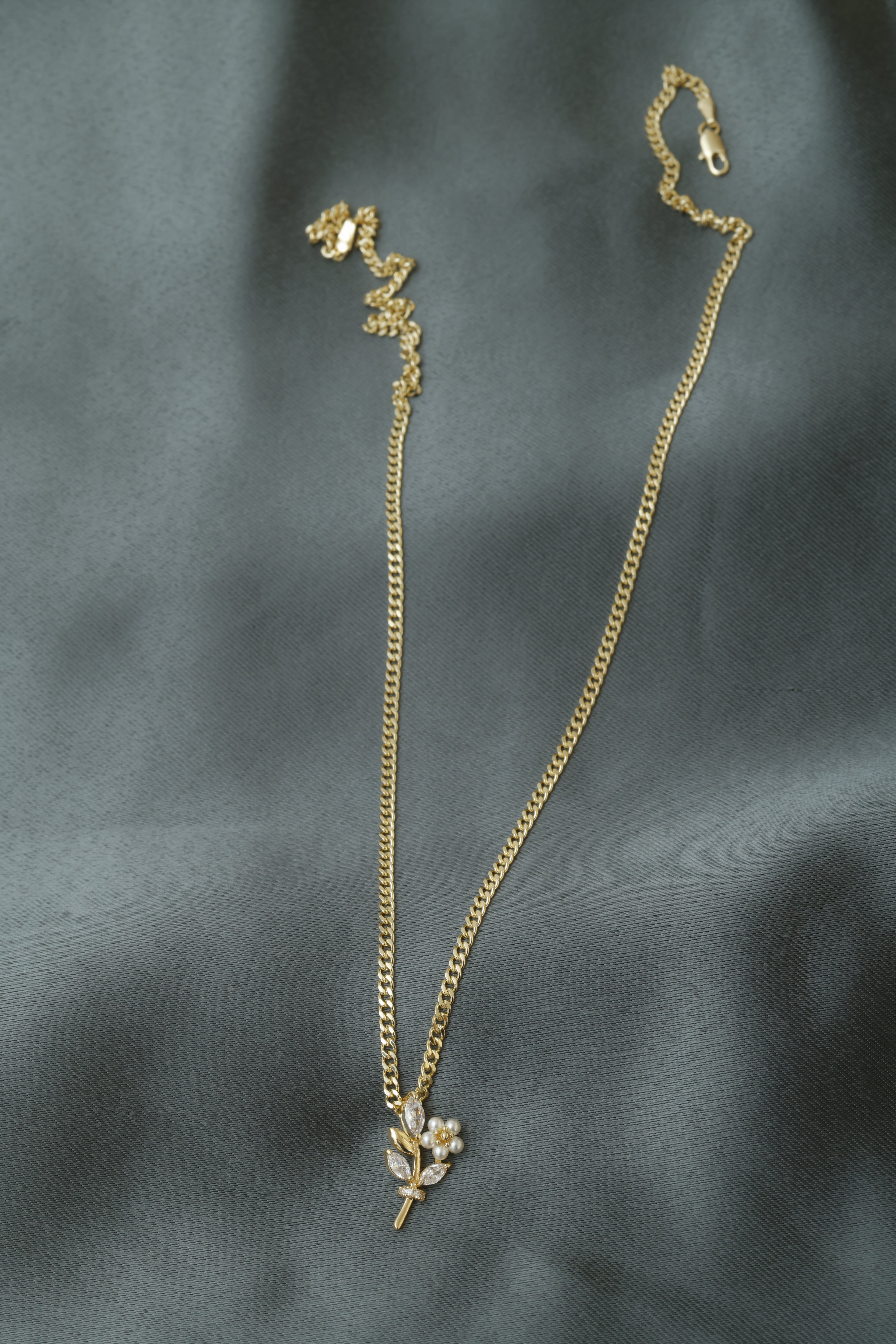 VARSE ME LULE TE BARDHE