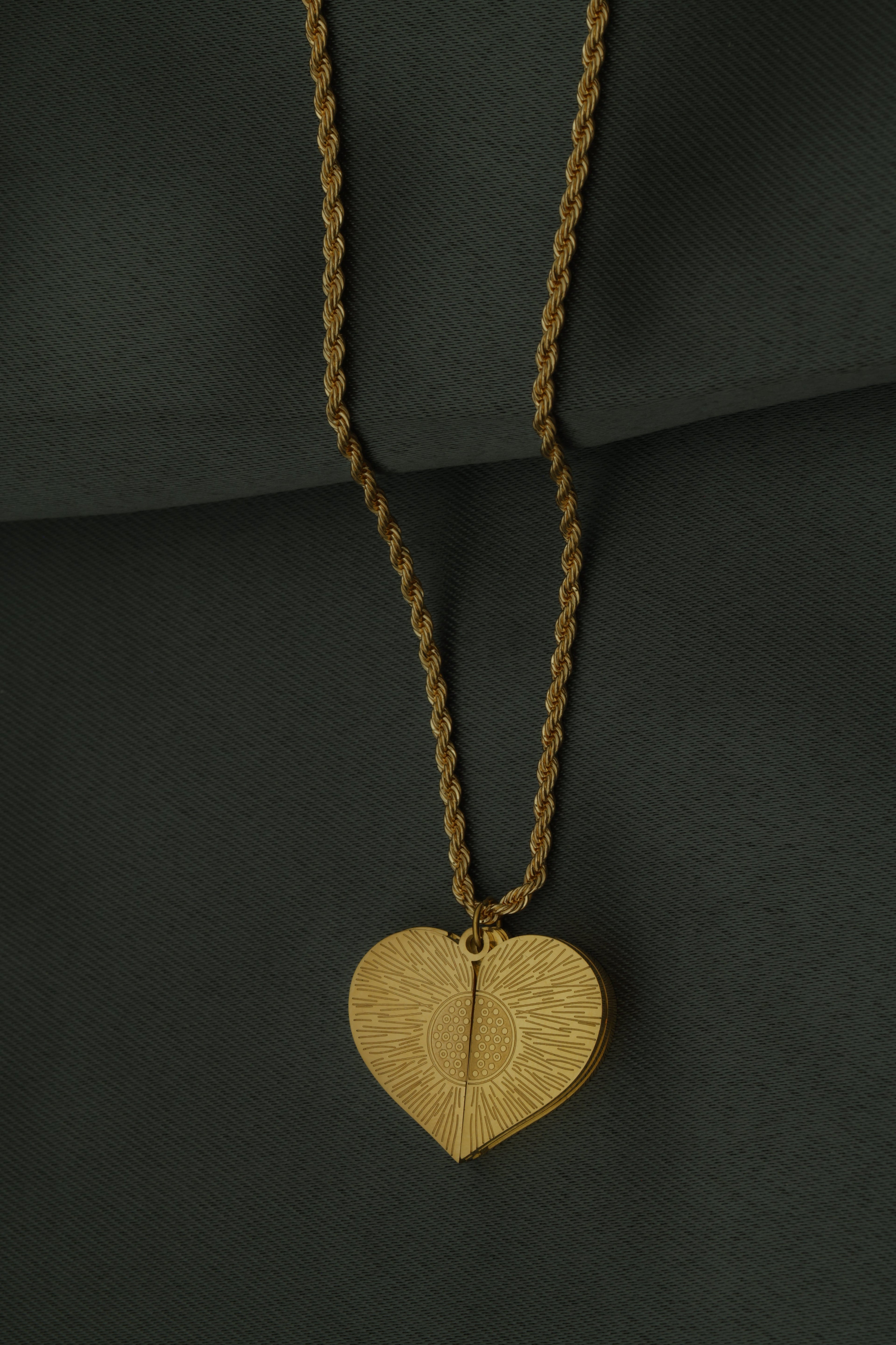 VARSE ME ZEMER ME 2 PJESE DHE ZEMER NE MES