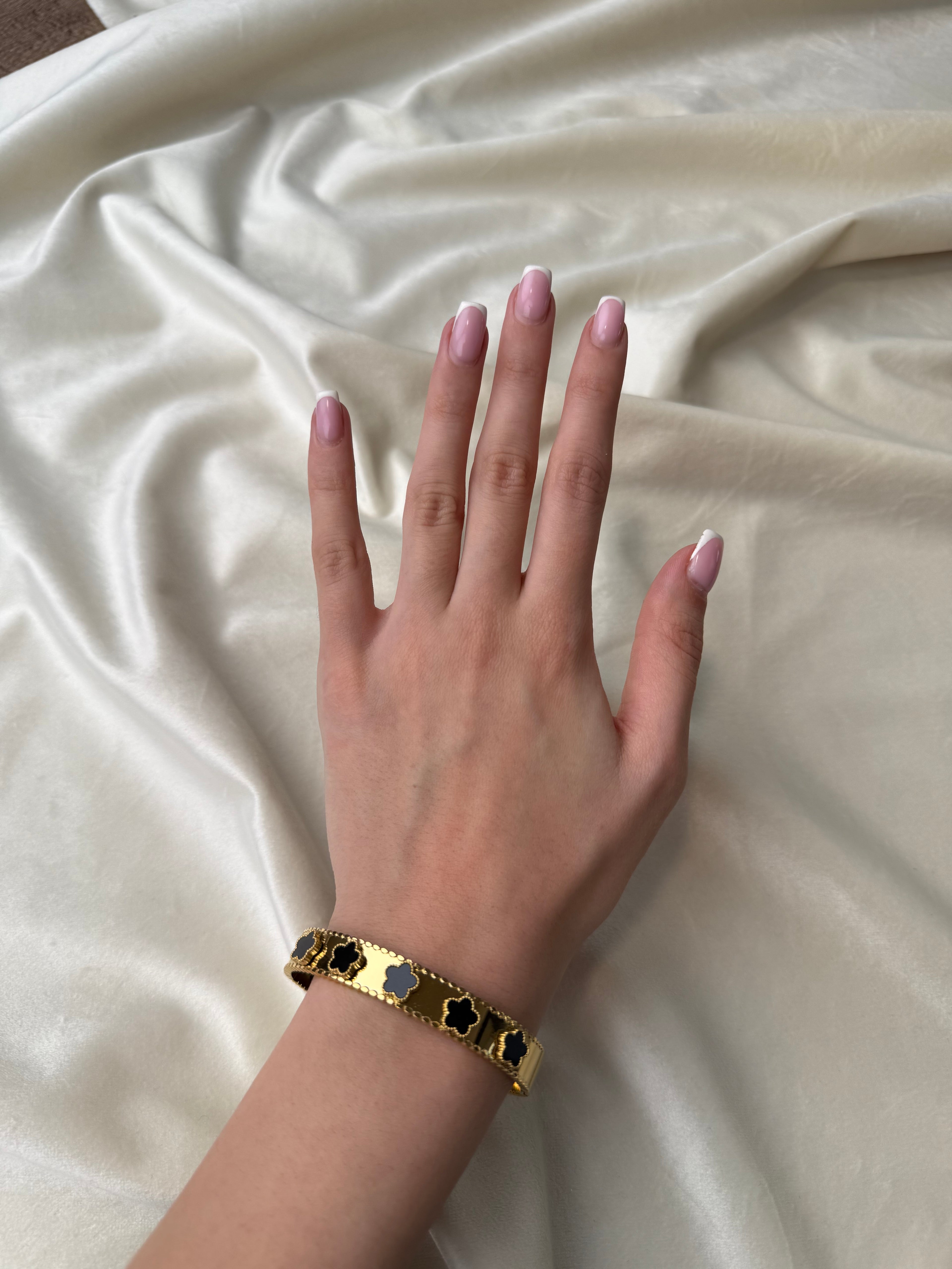 Byzylyk lule e zeze van cleef