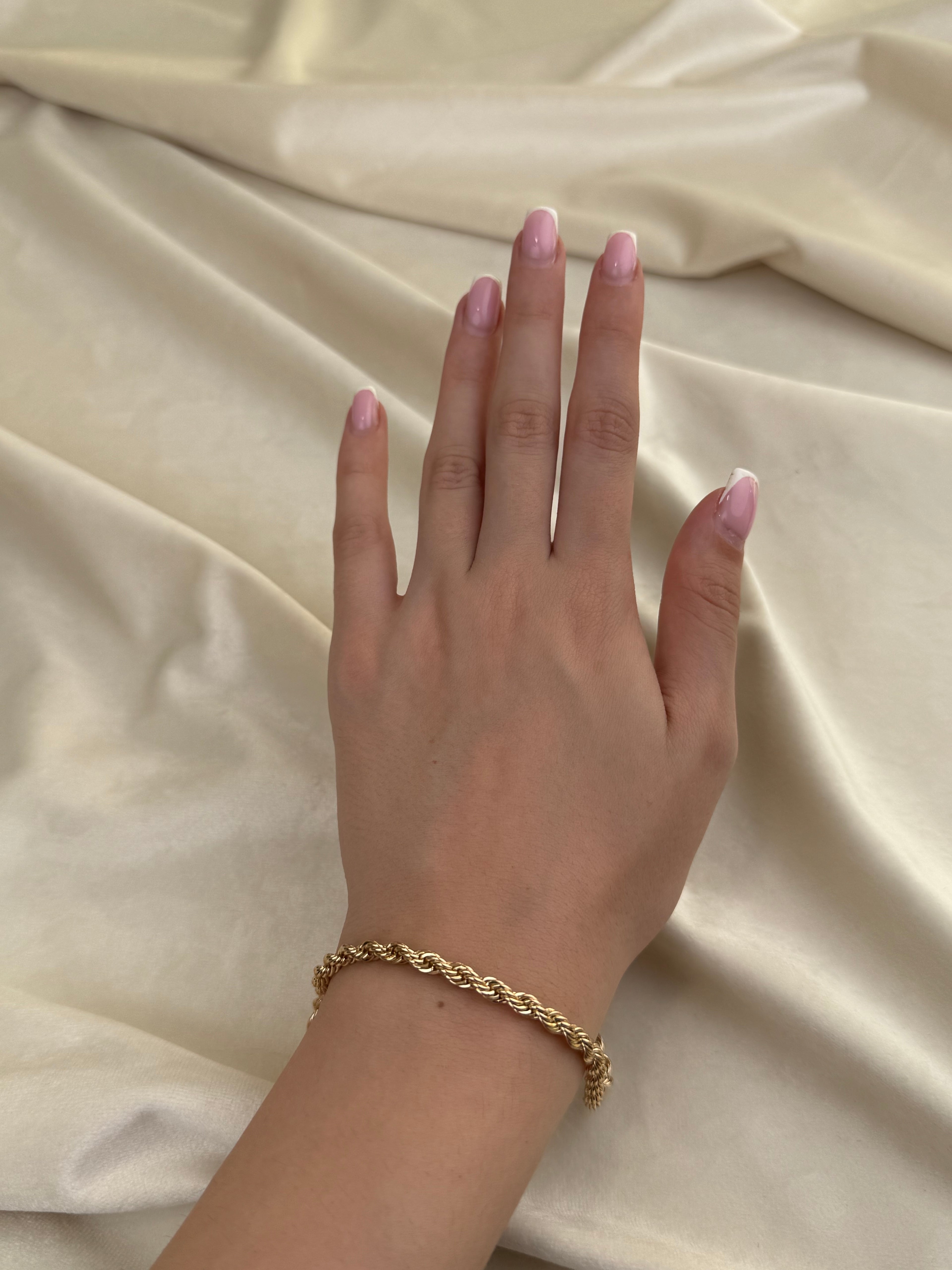 Byzylyk  model litari