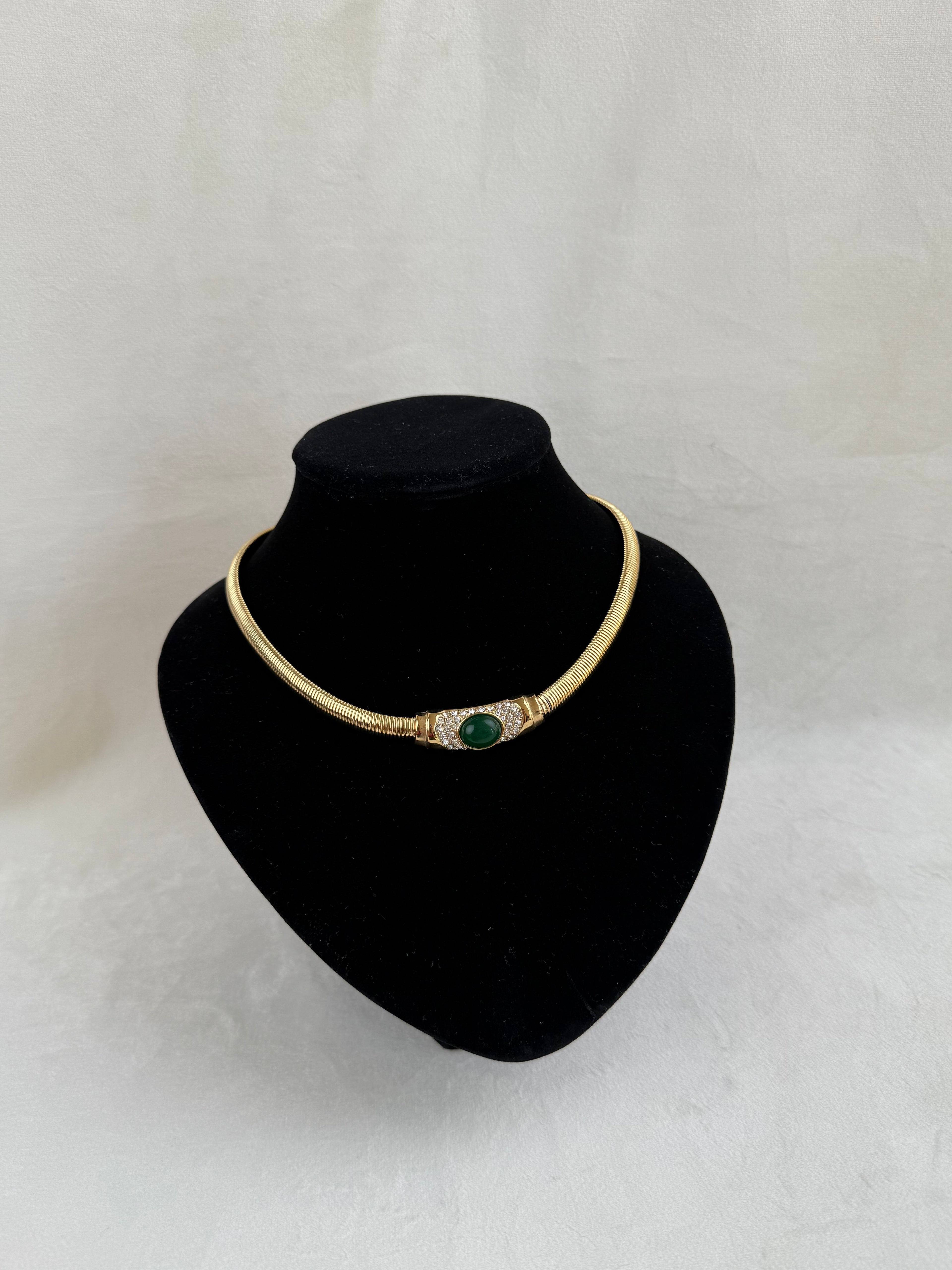 Varse gold me gure jeshil