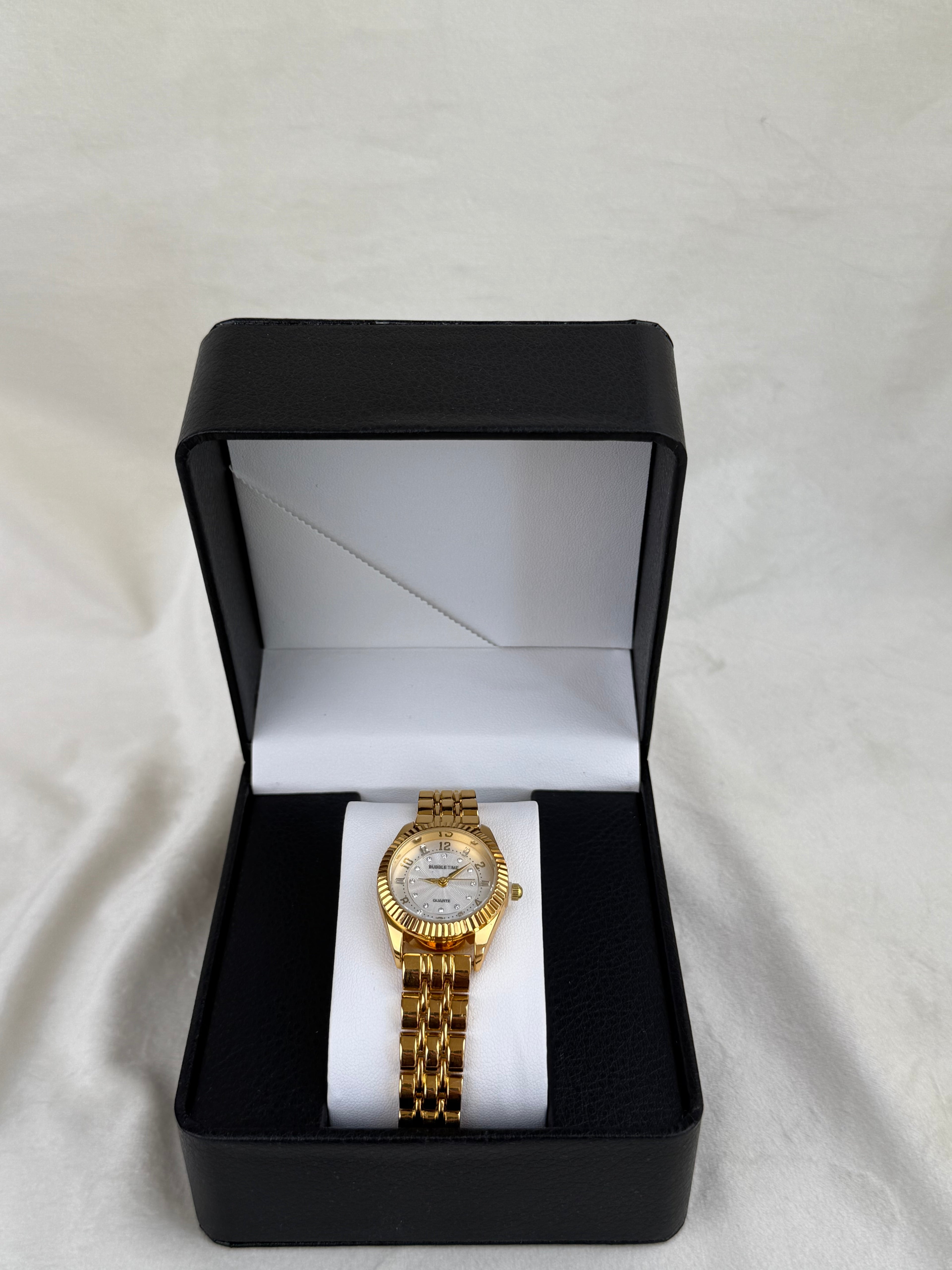 Ore gold me fushe te bardhe