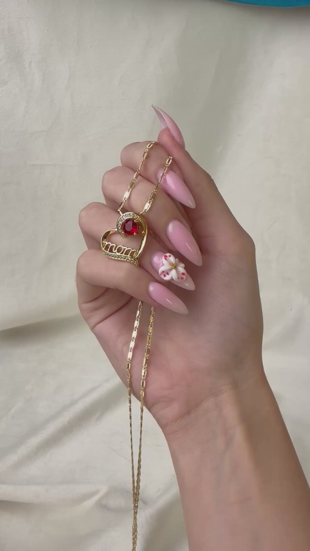 VARSE ME MAMA ZEMER ME GURE TE KUQ