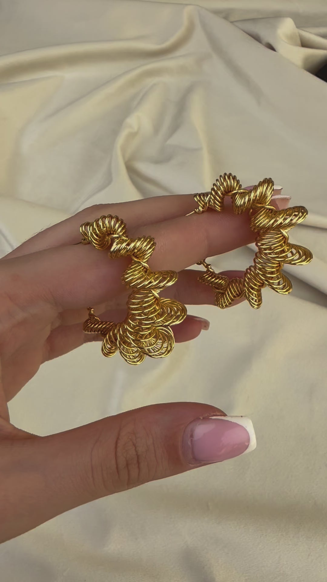 Vathe me dizajn spiral