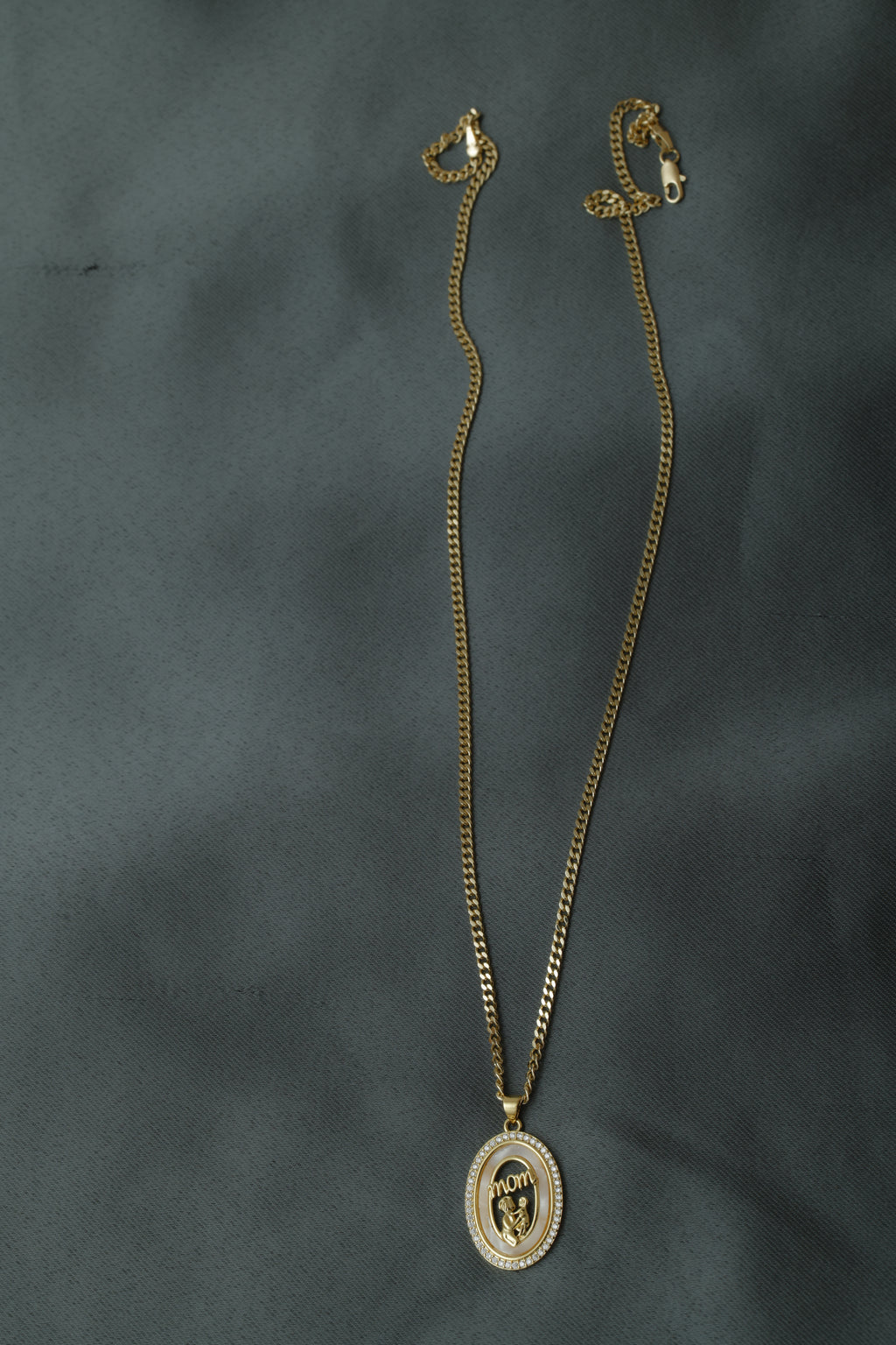 VARSE ME MAMA VEZORE   NENA DHE FEMIJEN