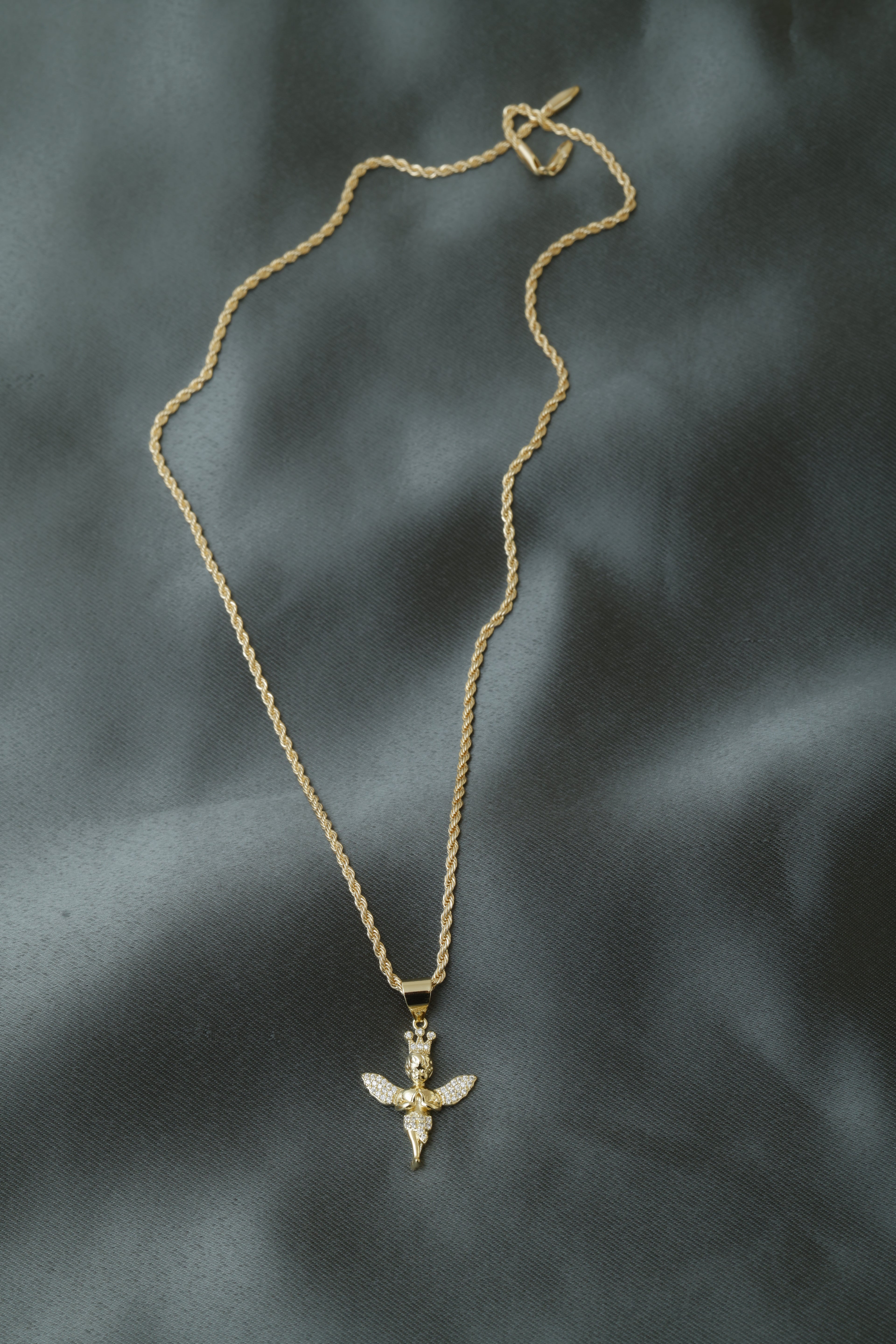 VARSE ME ENGJELL ME KURORE