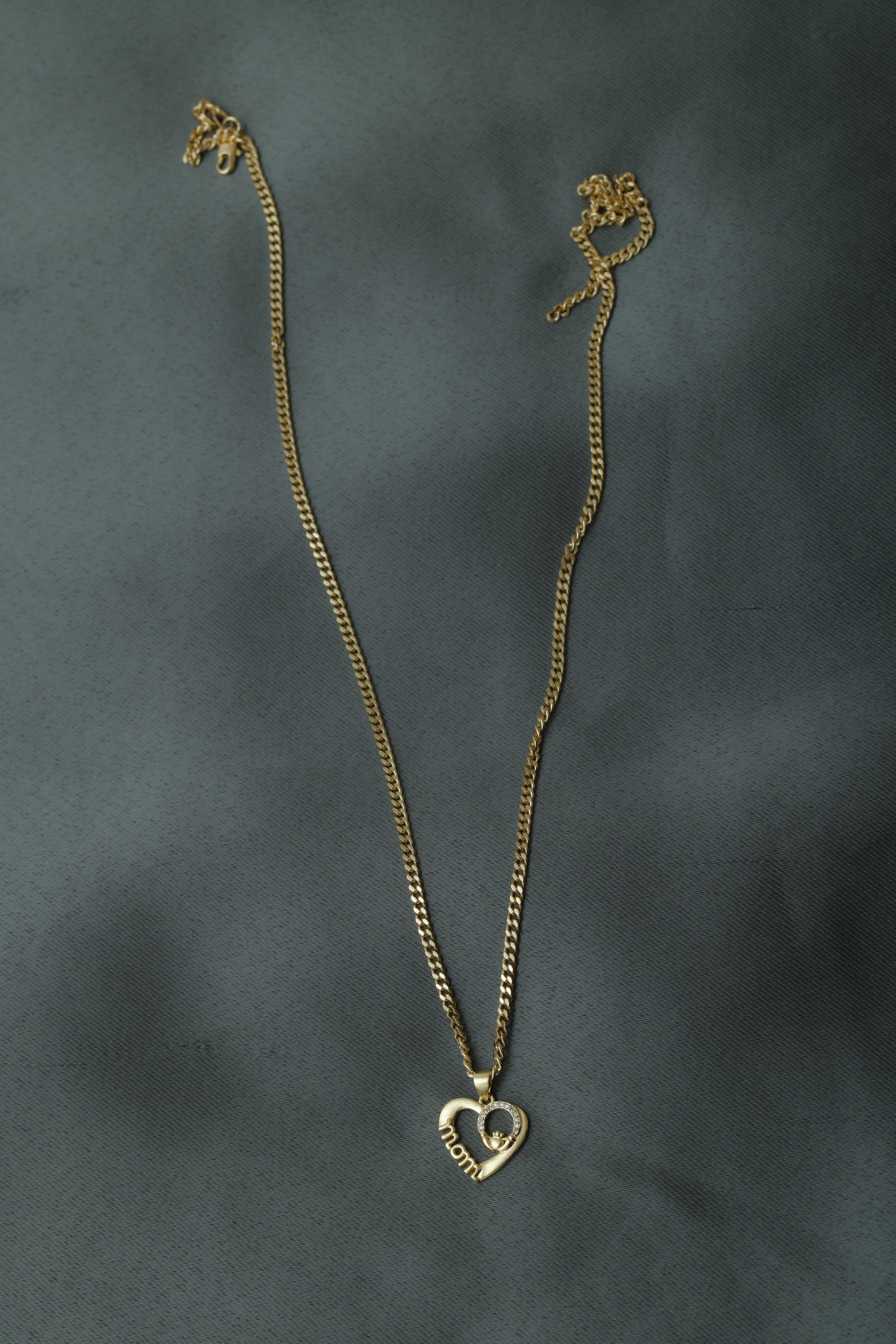 VARSE ME MAMA ME ZEMER