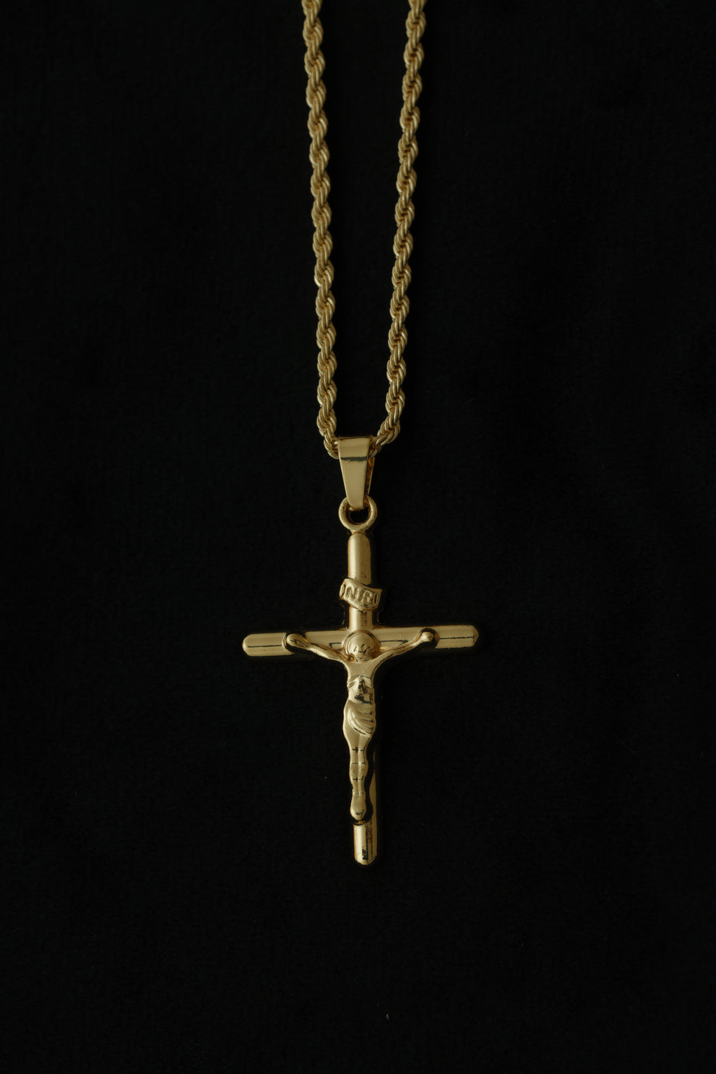 VARSE ME KRYQ ME JEZUS