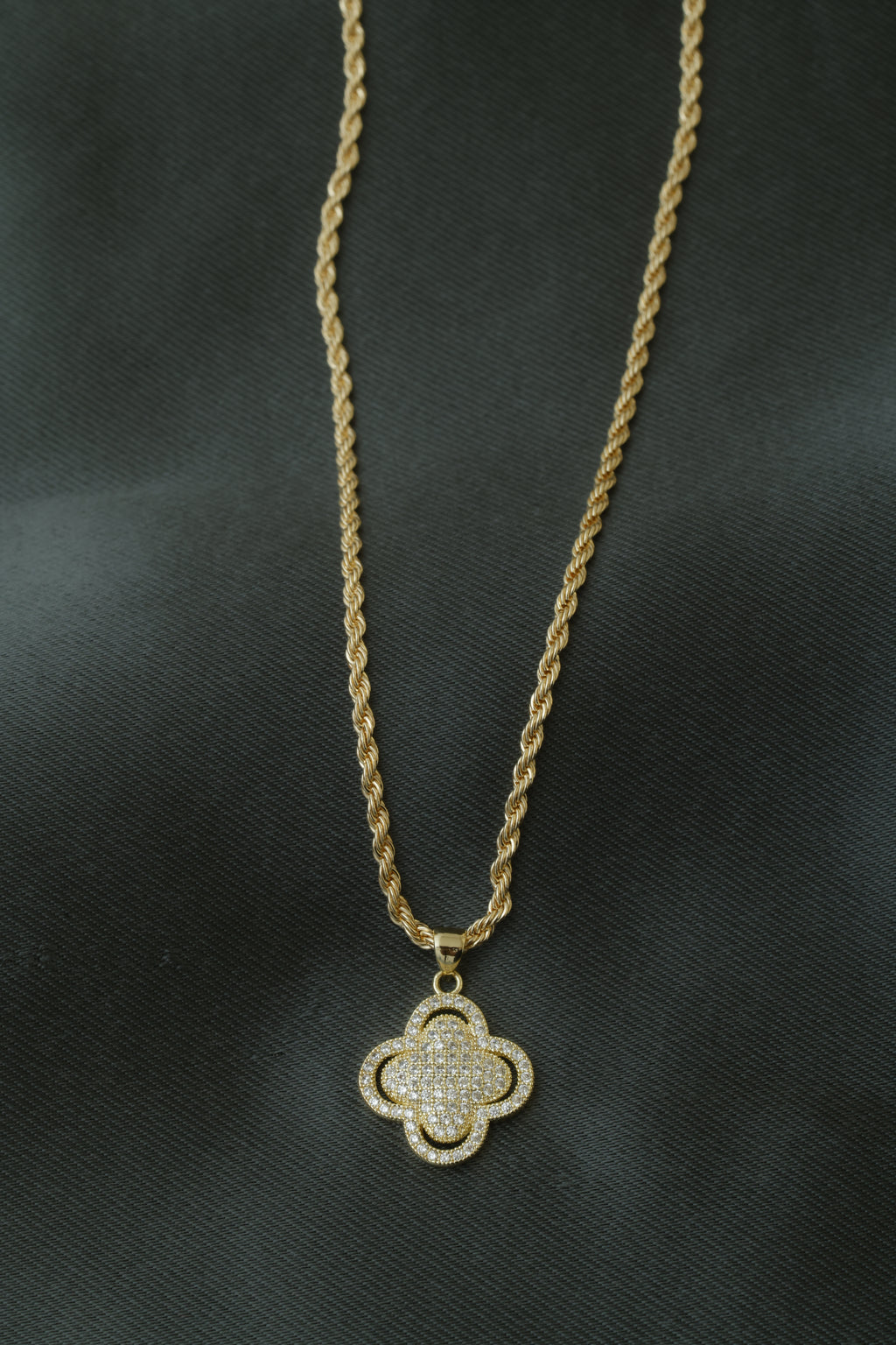 VARSE ME LULE VAN CLEF