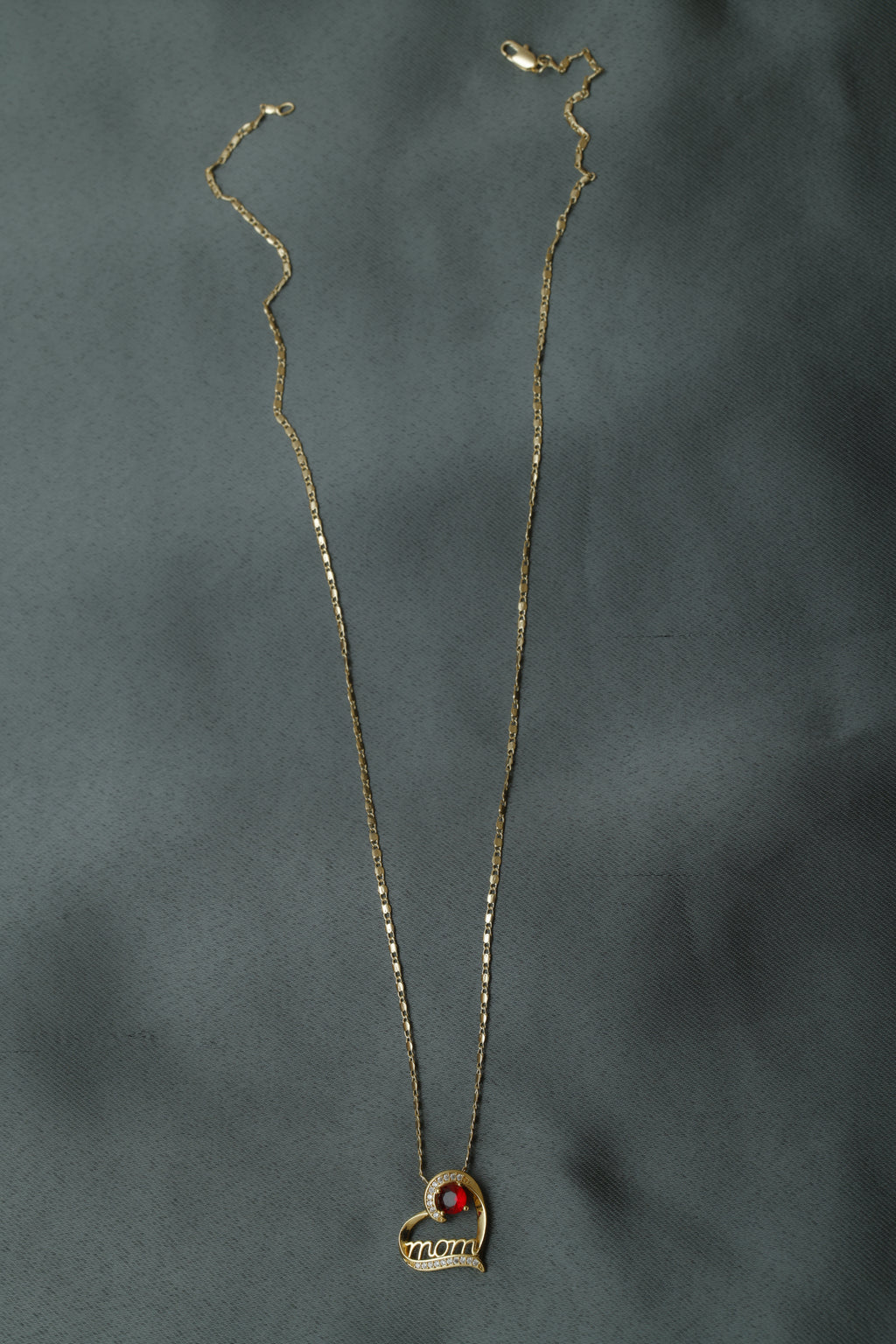 VARSE ME MAMA ZEMER ME GURE TE KUQ