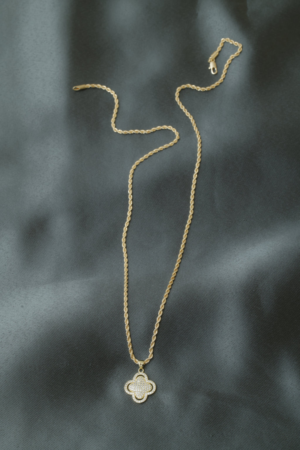 VARSE ME LULE VAN CLEF