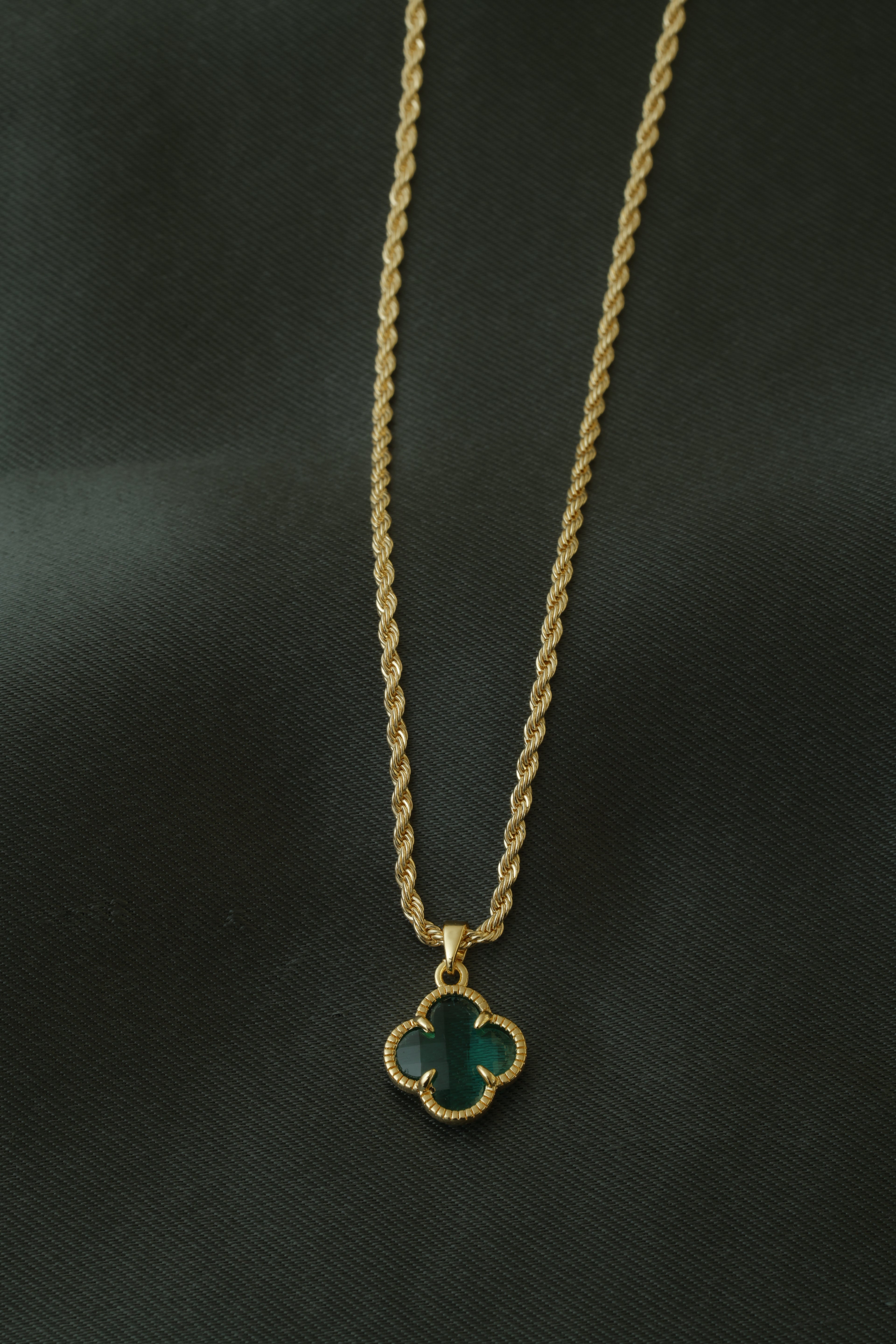 VARSE ME LULE VAN CLEF GURE JESHIL