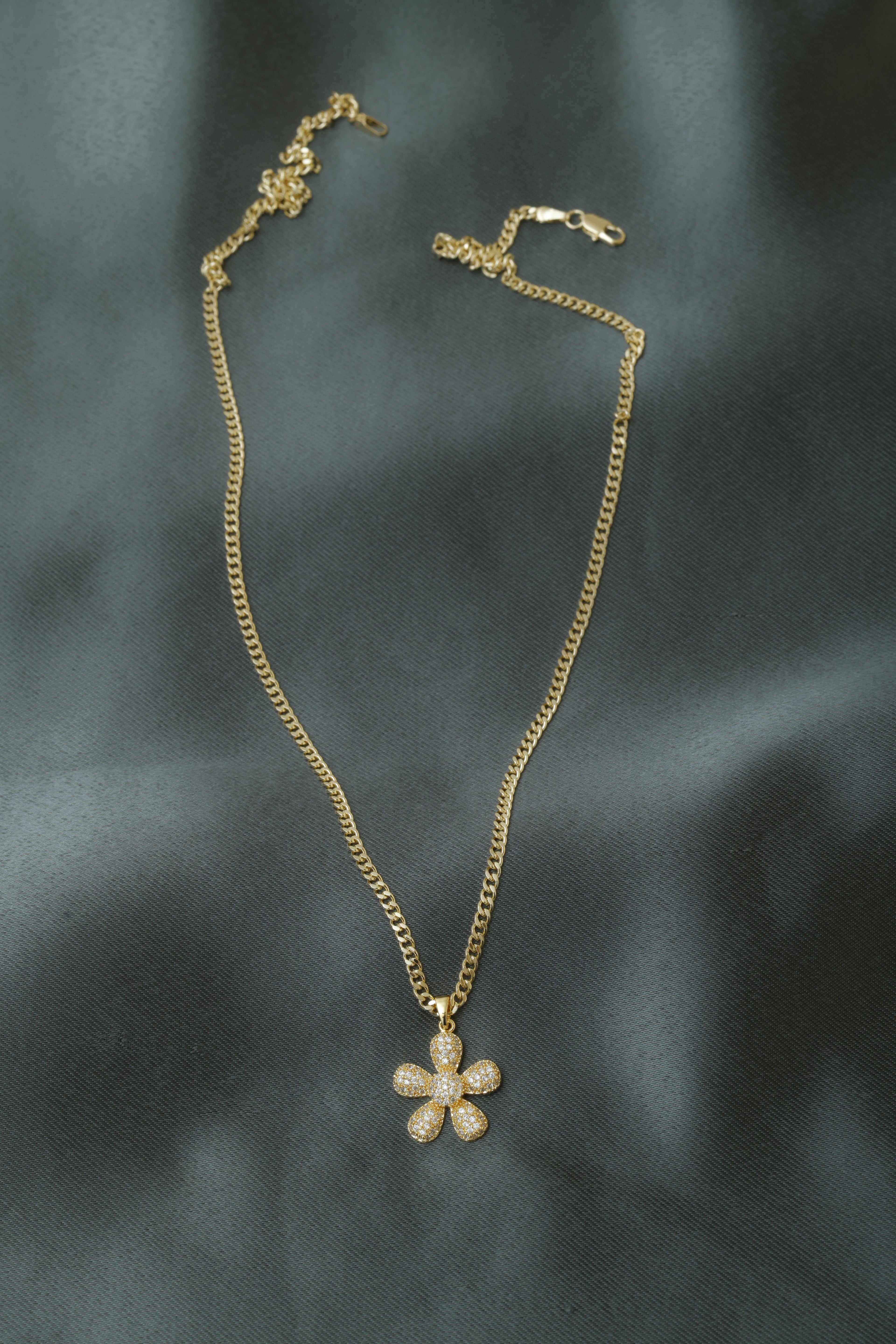 VARSE ME LULE 5 KENDE