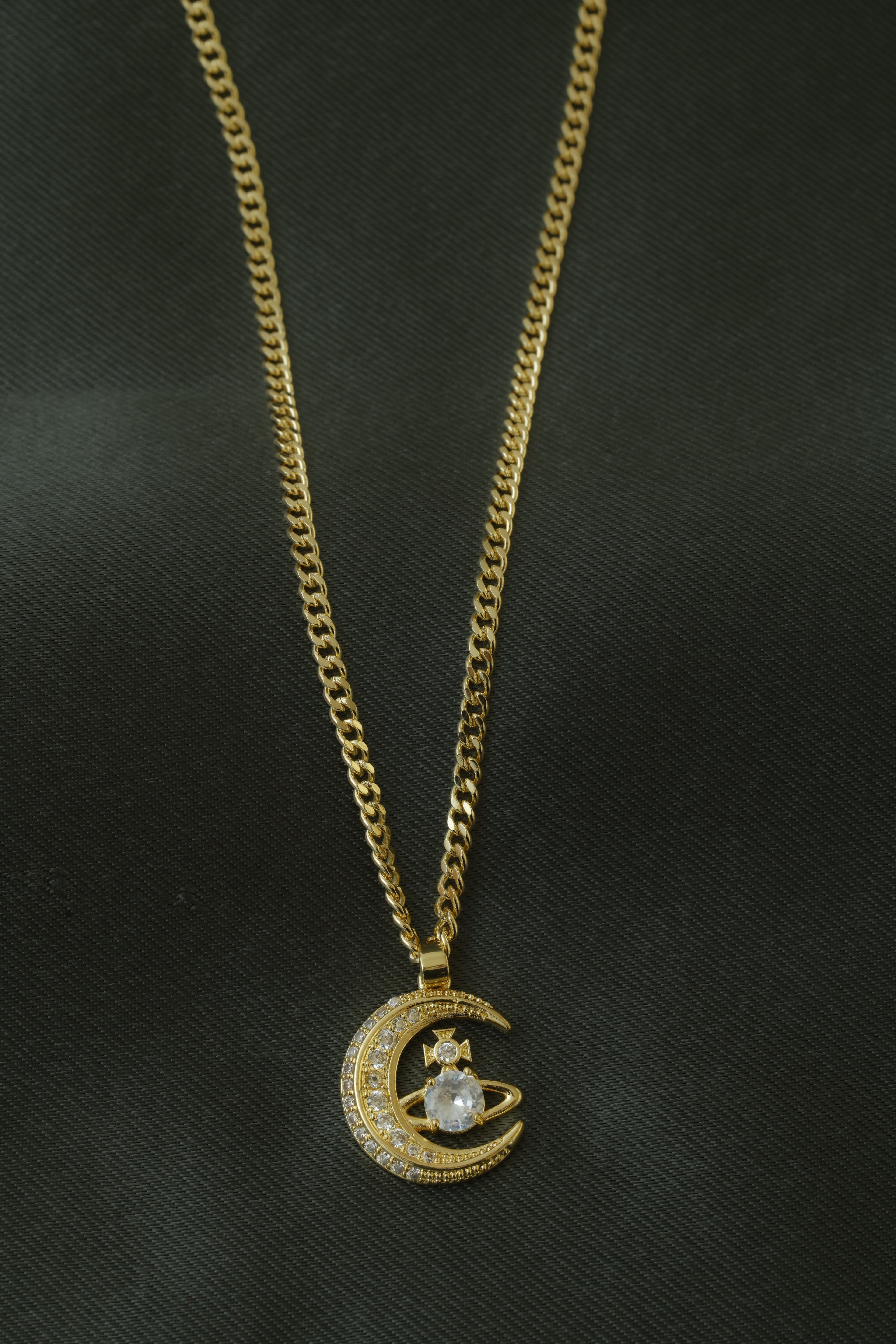 VARSE ME HENE TE BARDHE