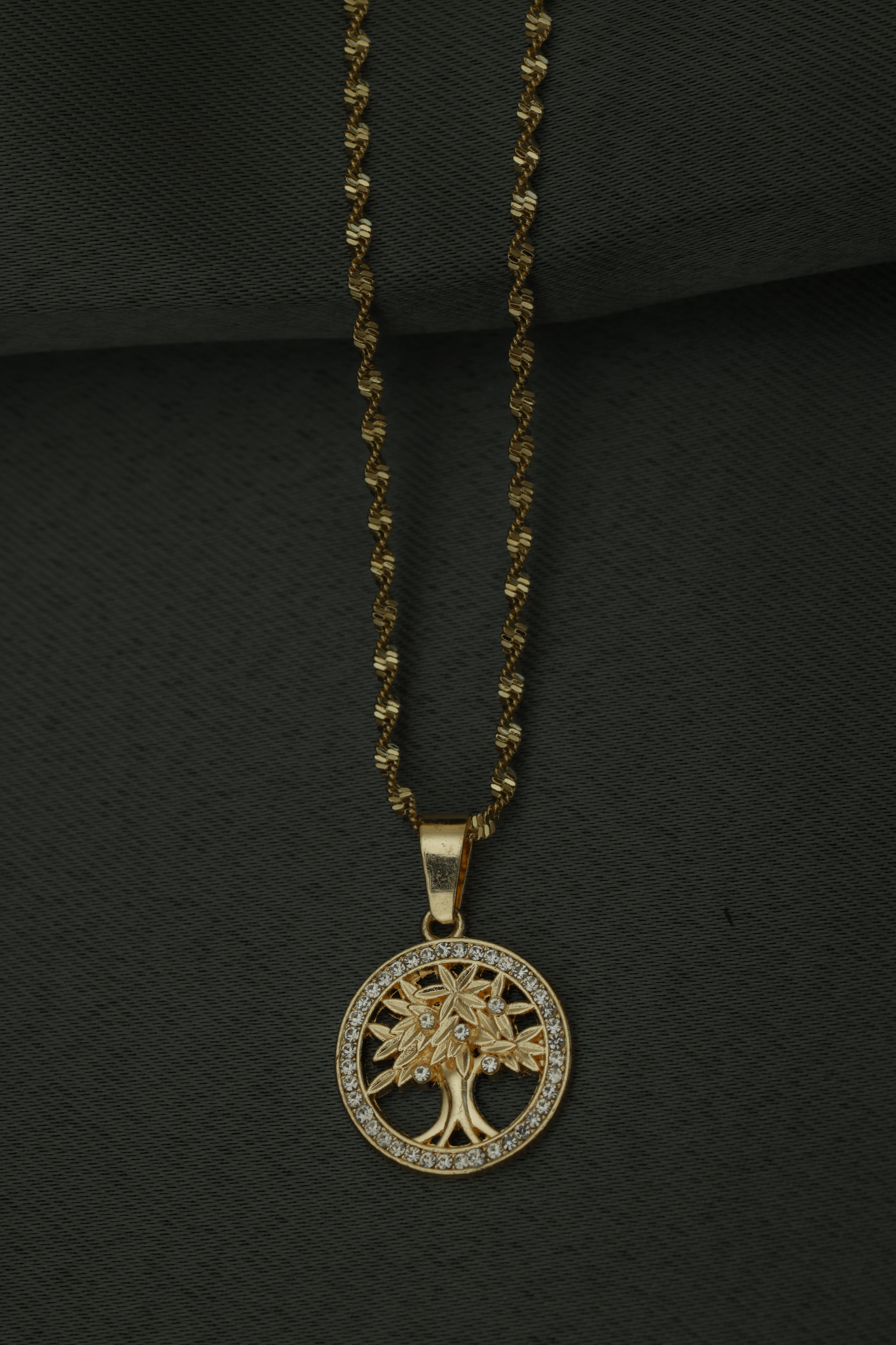 VARSE ME PEME JETE ME GURE RRETHORE