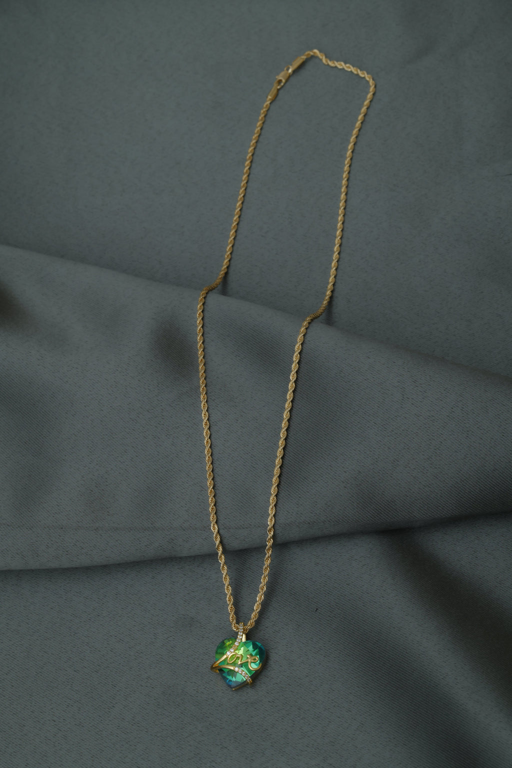 VARSE ME ZEMER ME GURE JESHILE