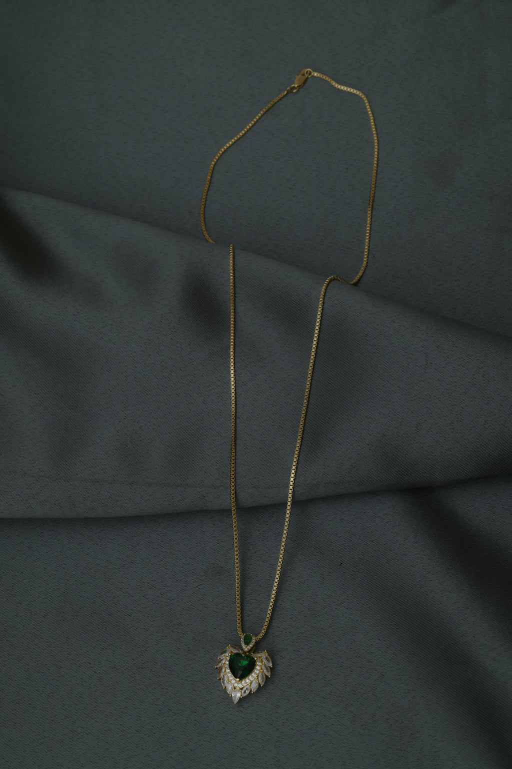 VARSE ME ZEMER ME GURE JESHIL