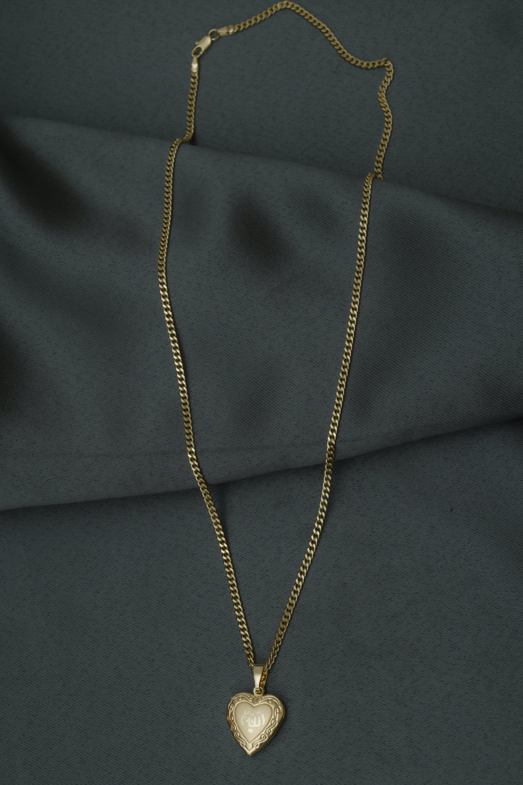 VARSE ME ZEMER ME HAPJE DHE ALLAH