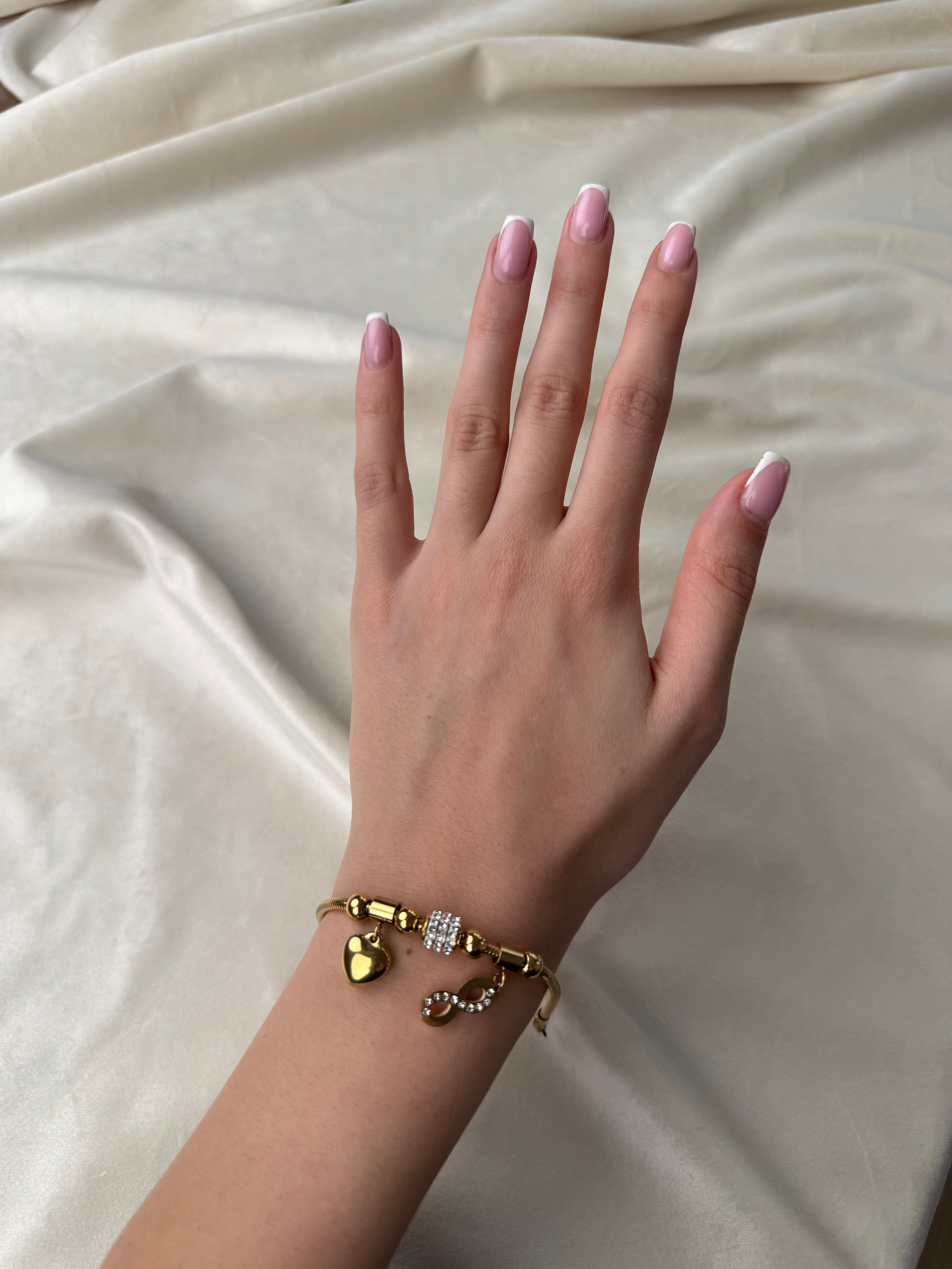 Byzylyk pandora me infinit