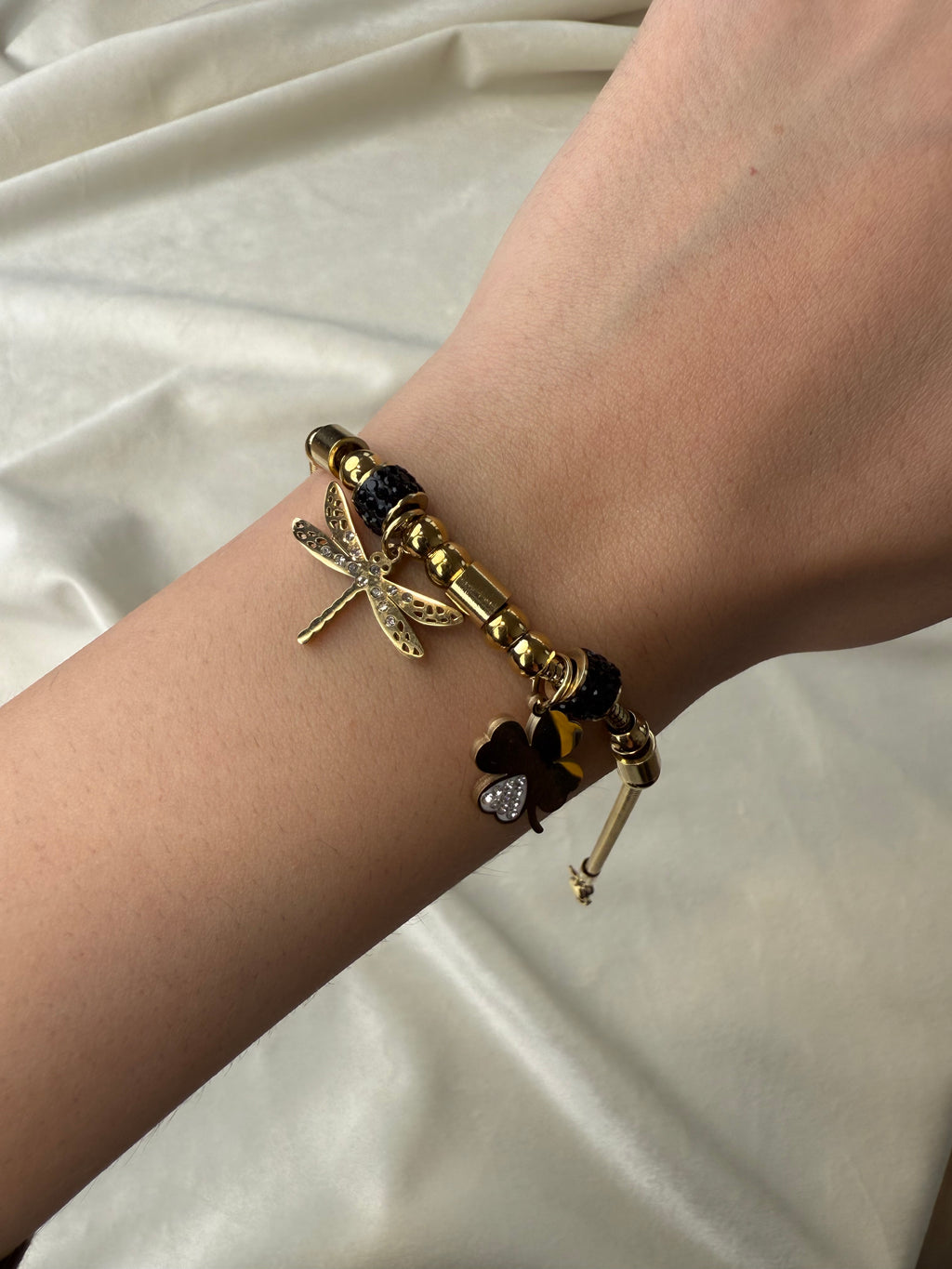 Byzylyk pandora me lule terfili