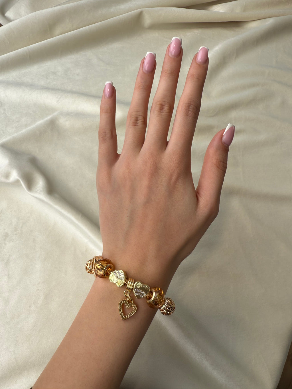 Byzylyk pandora gold me charms