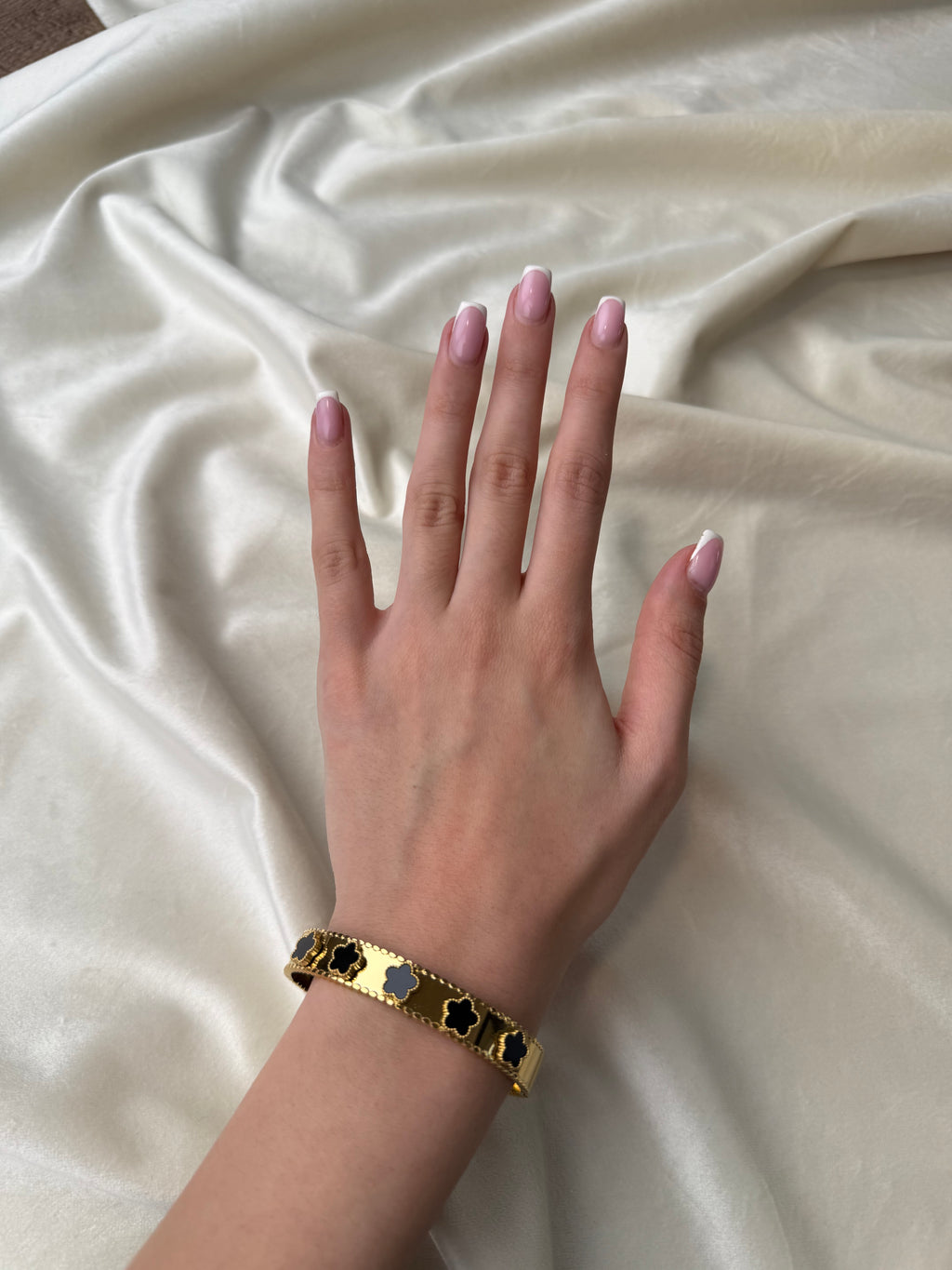 Byzylyk lule e zeze van cleef