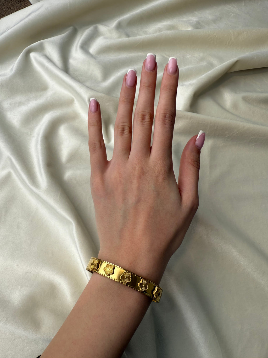 Byzylyk lule van cleef gold