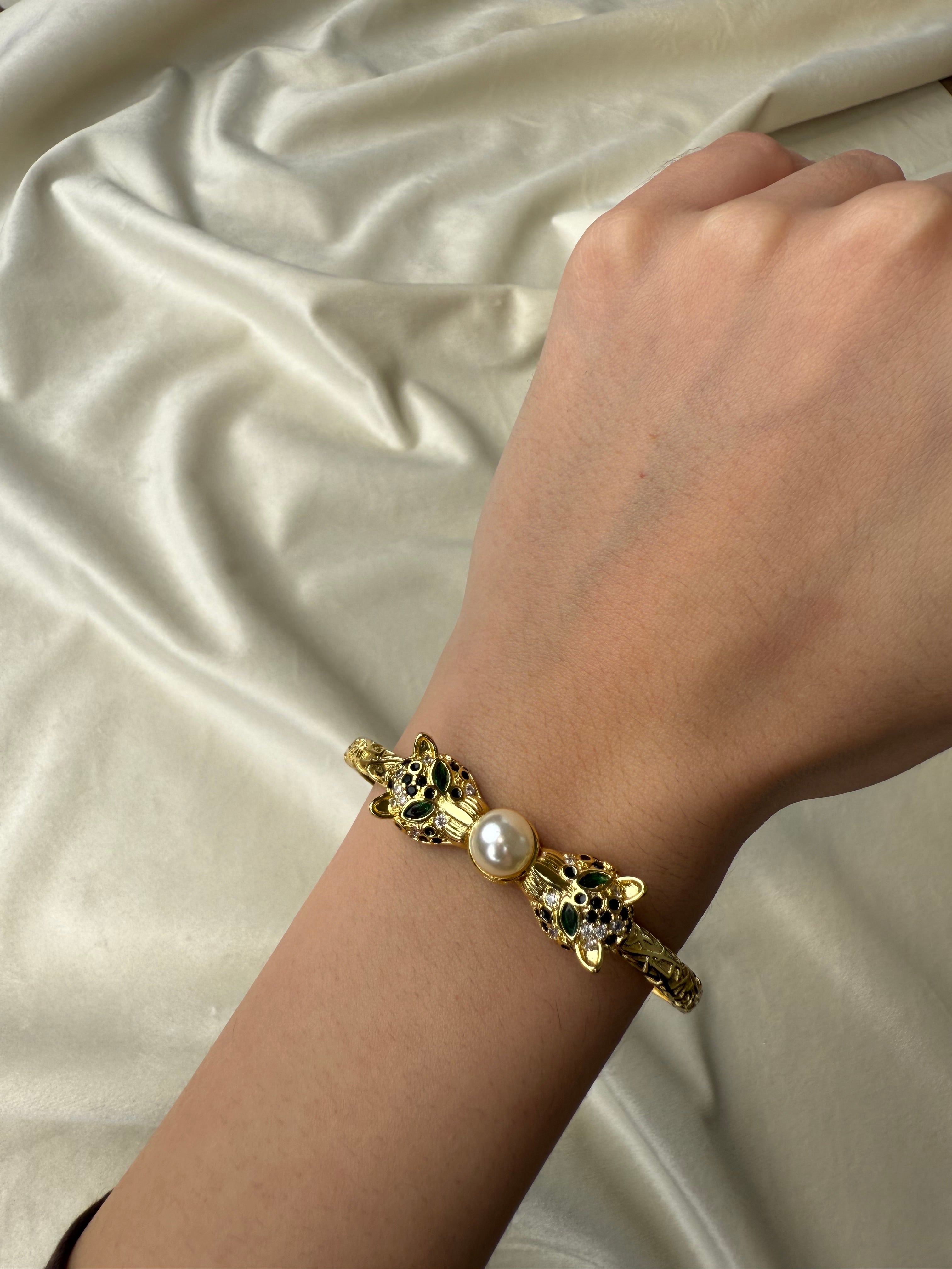 Byzylyk xhaguar me perl