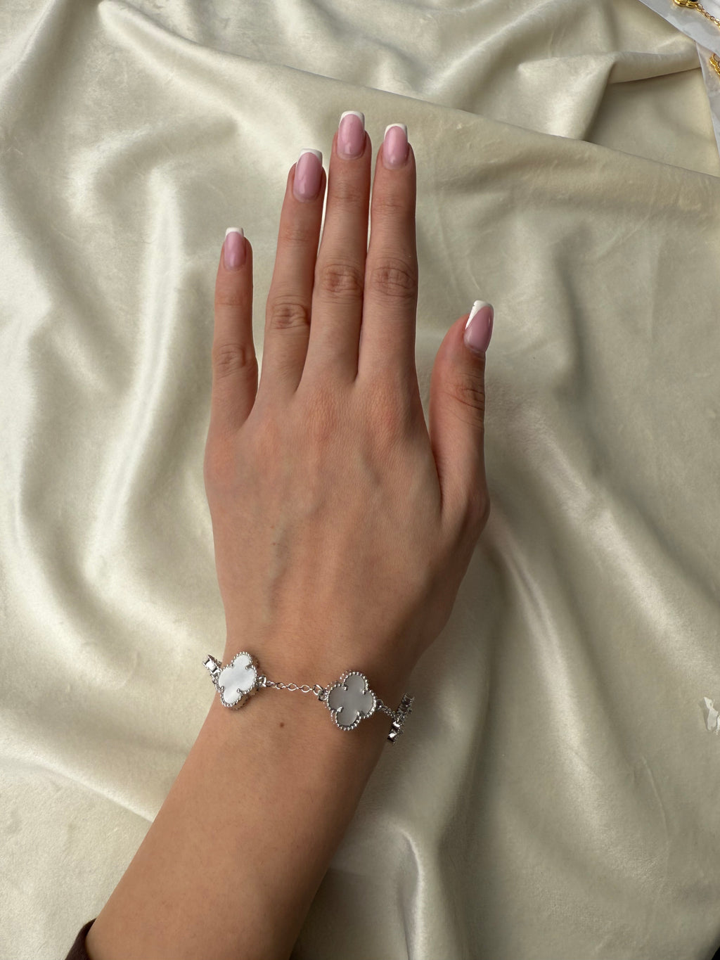 Byzylyk van cleef gri