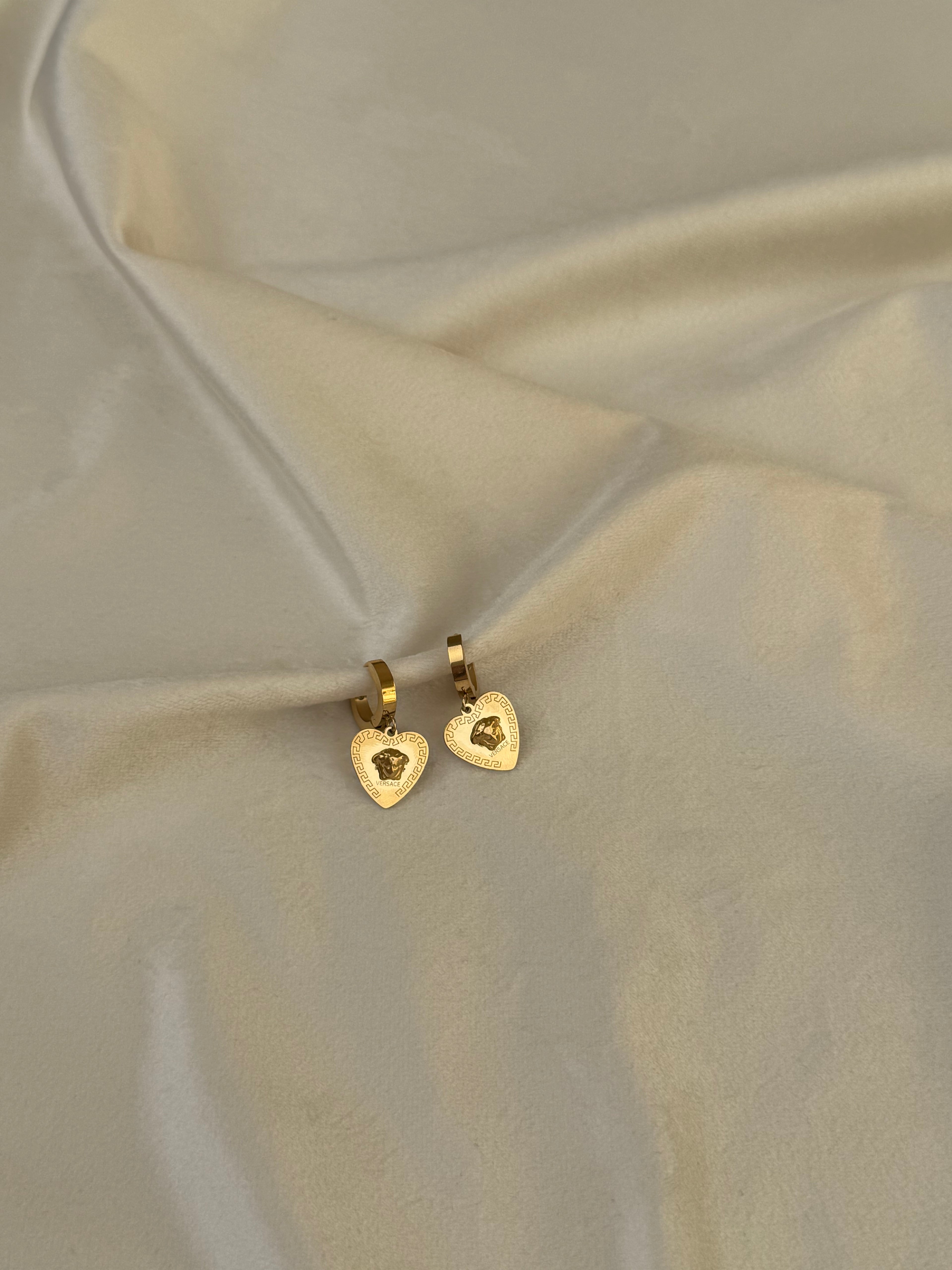 Vathe me zemer versace