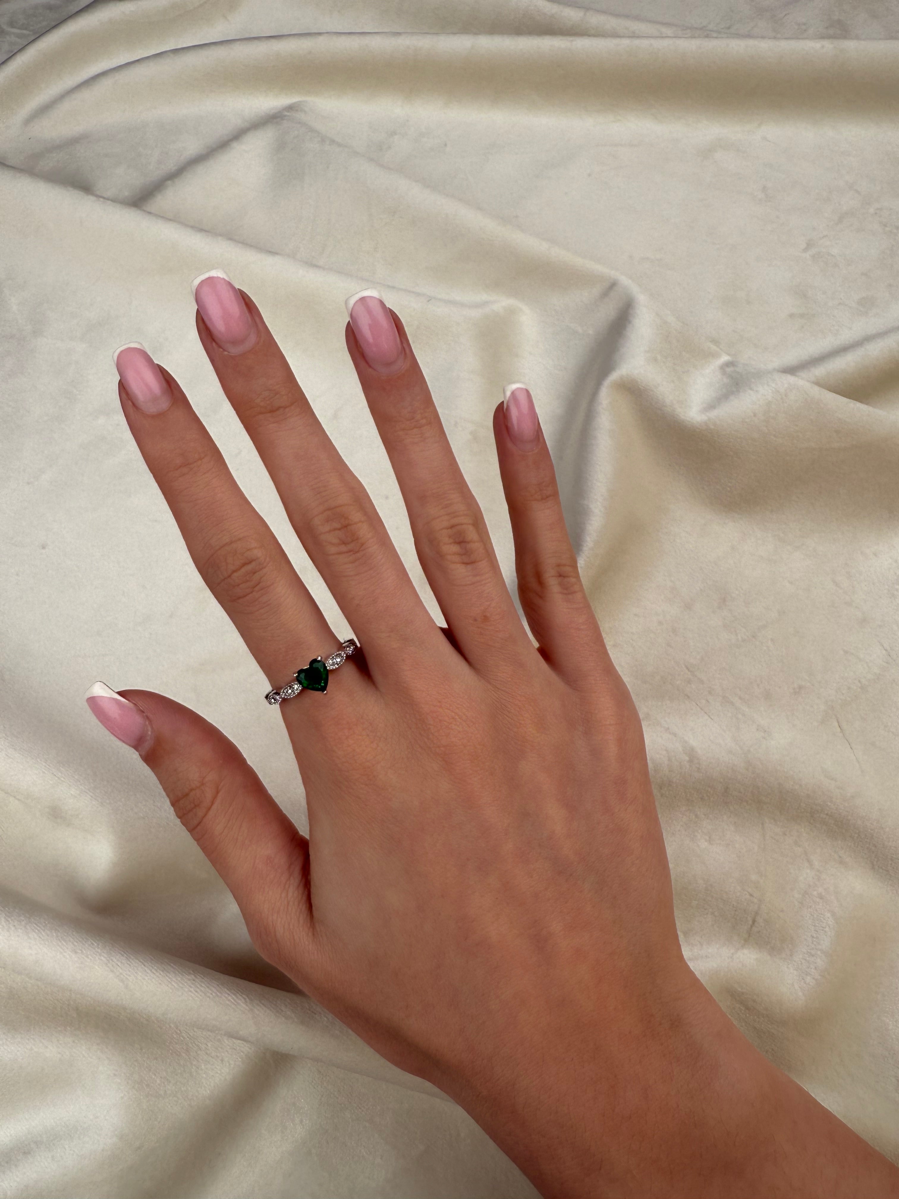 Unaze me zemer jeshile