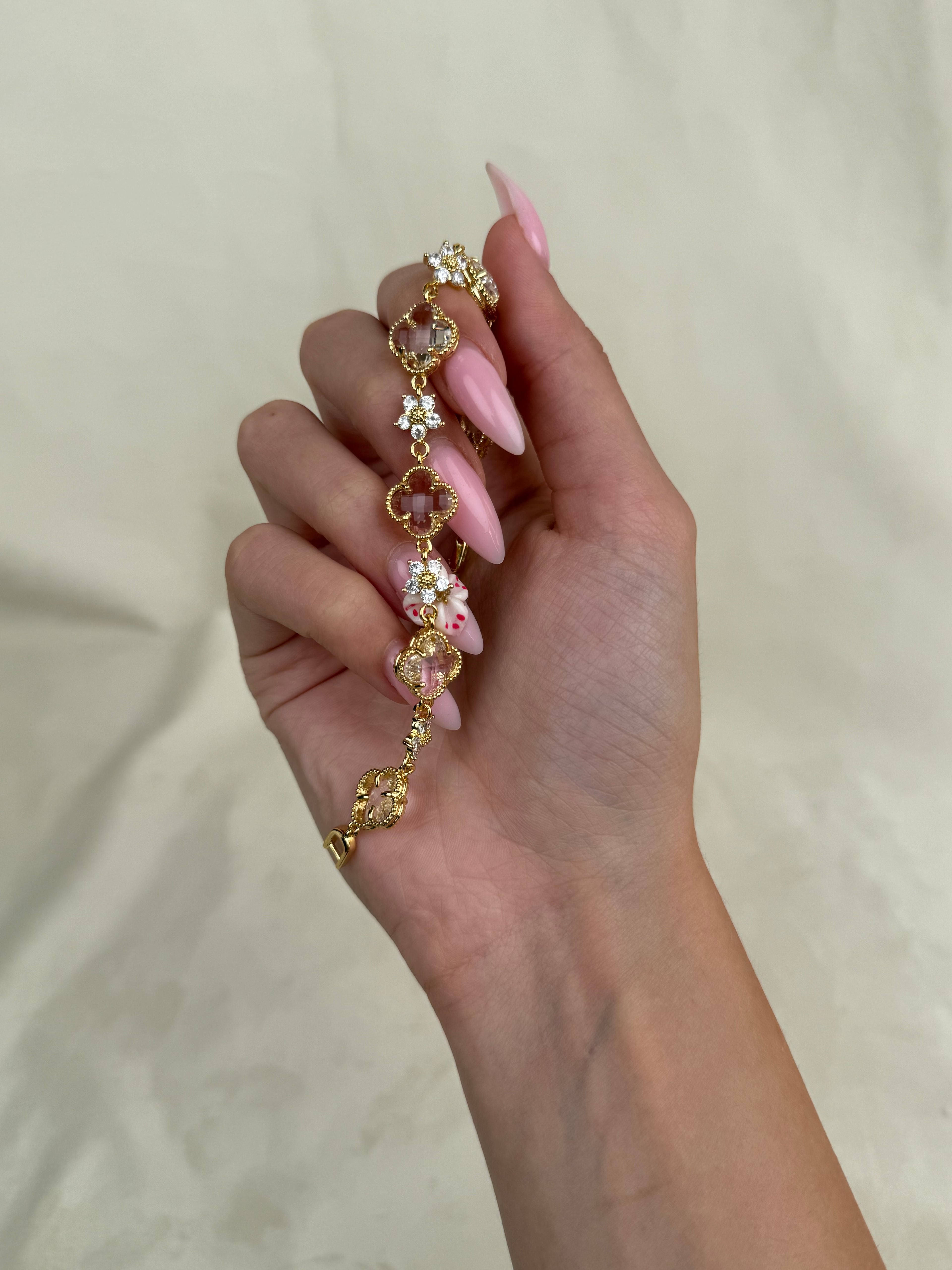 Byzylyk van cleef transparent me lule