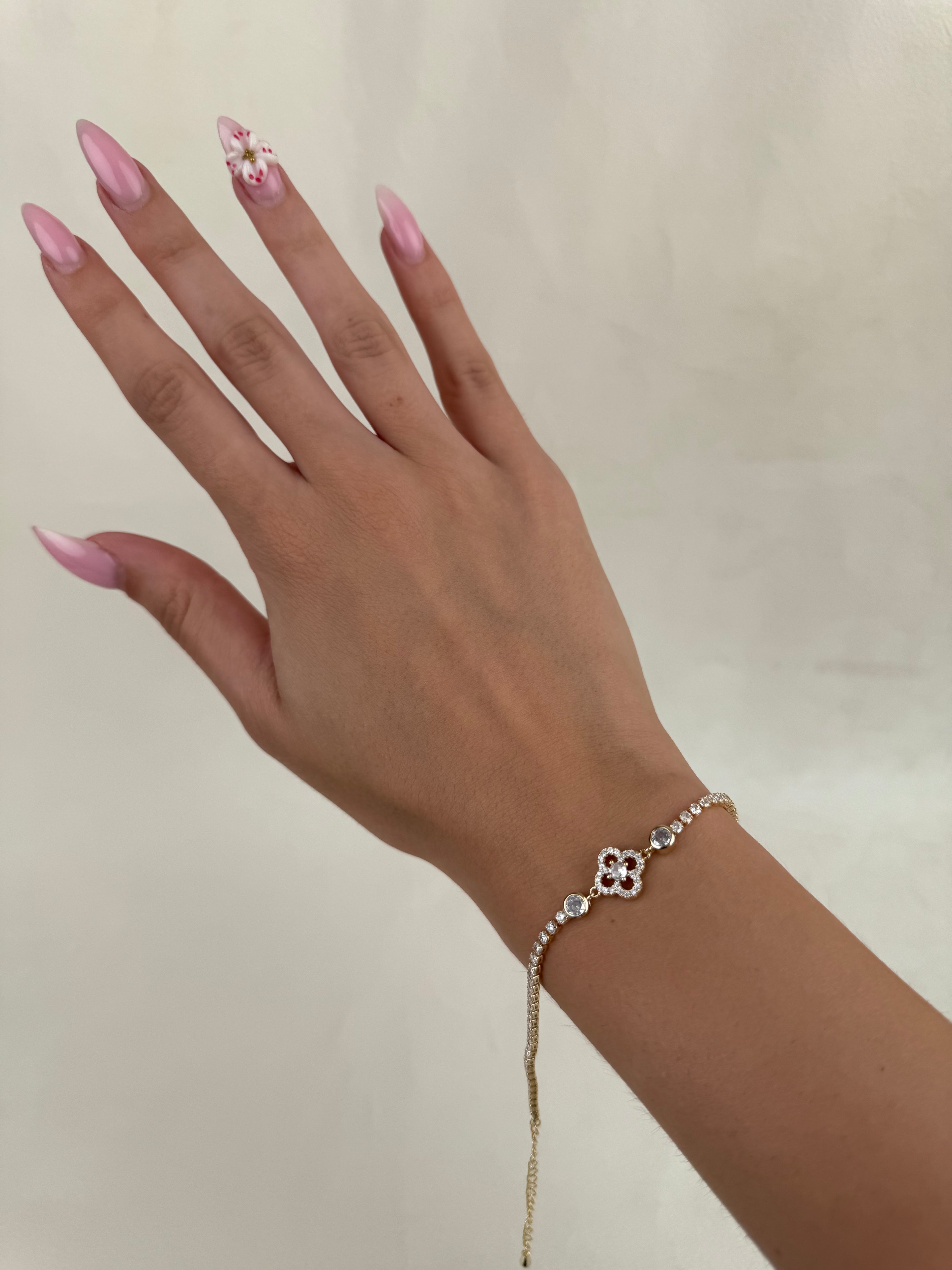 Byzylyk me lule me gure