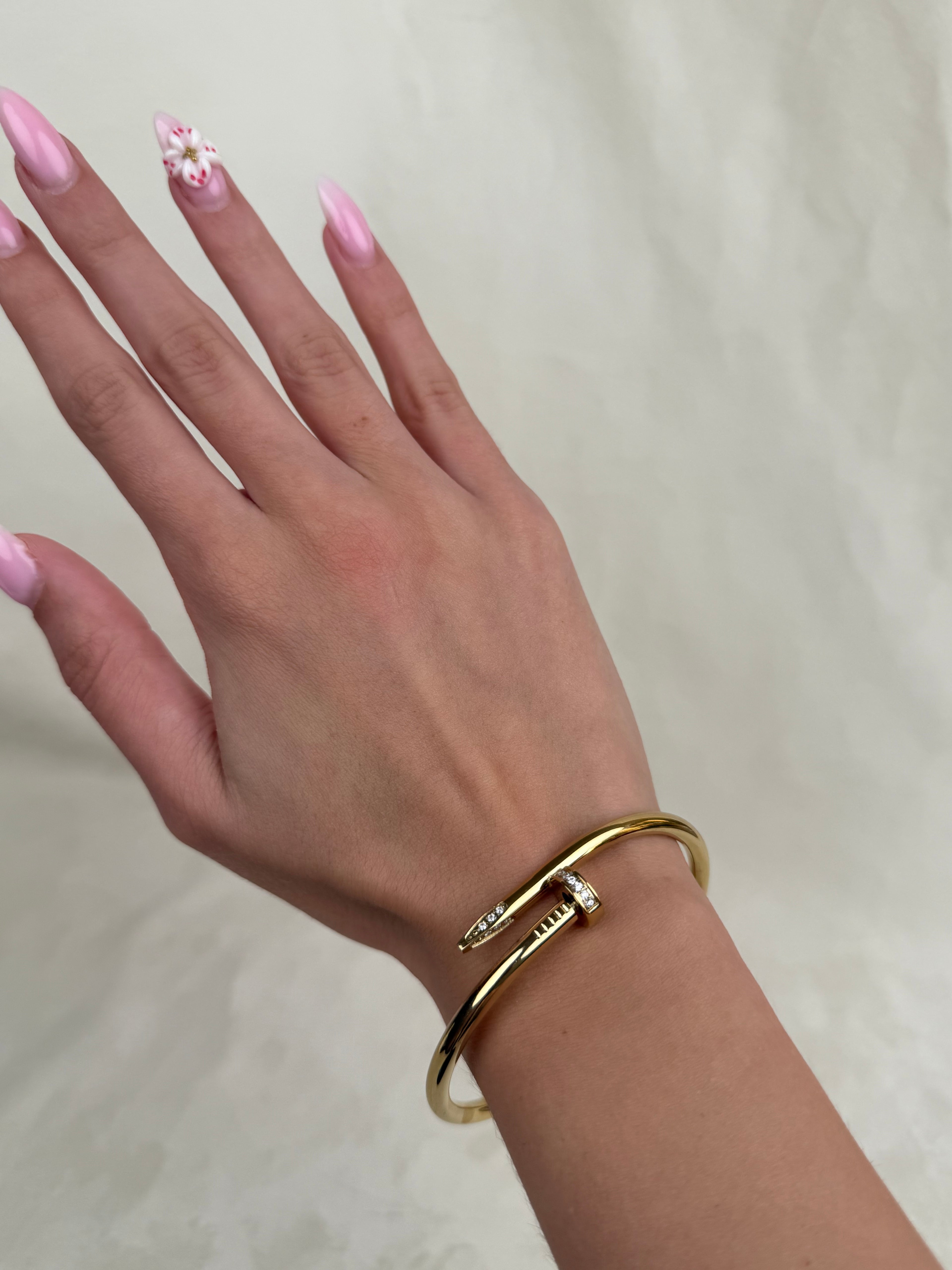 Byzylyk cartier gozhde me gure