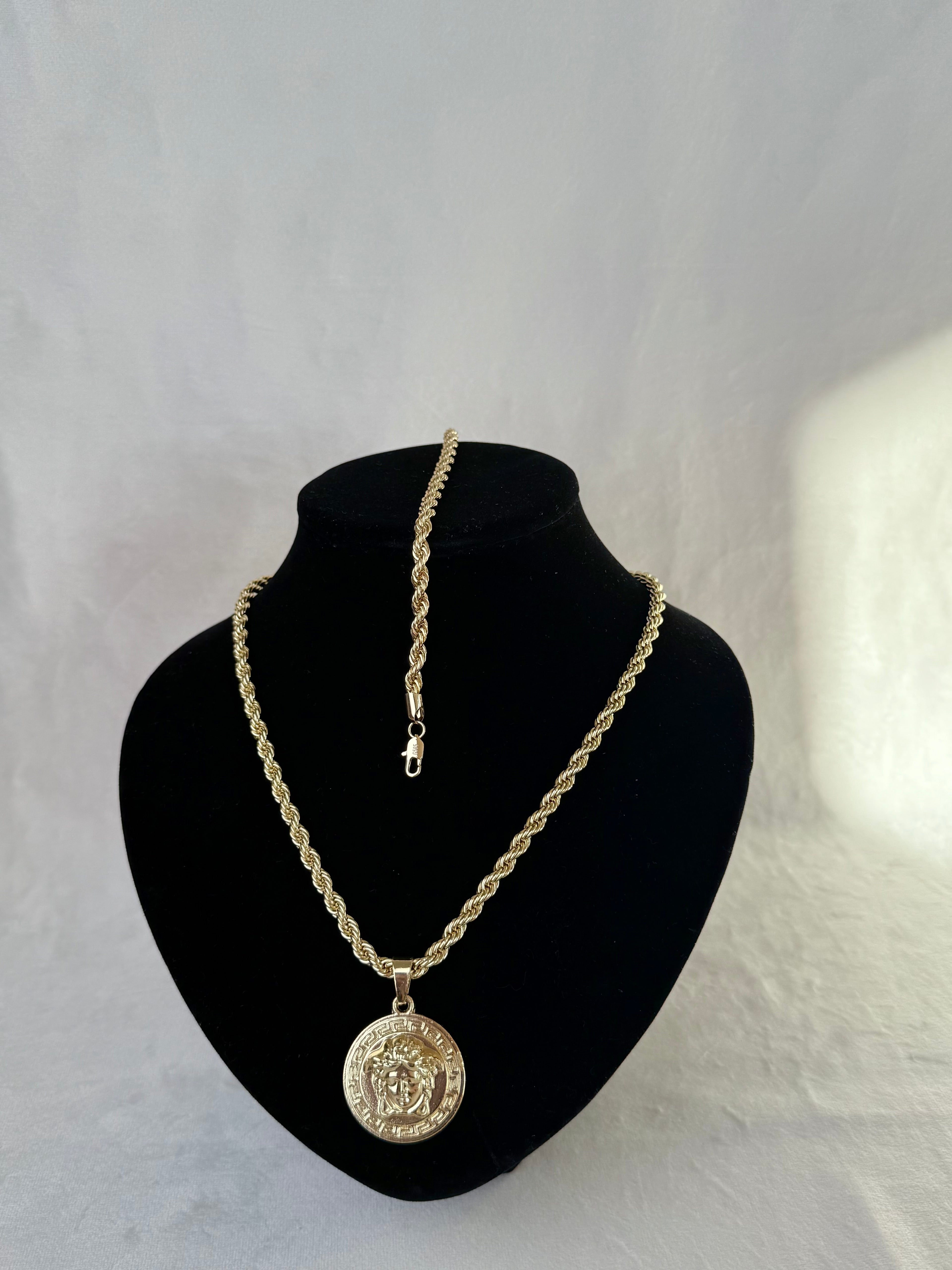 Set Versace