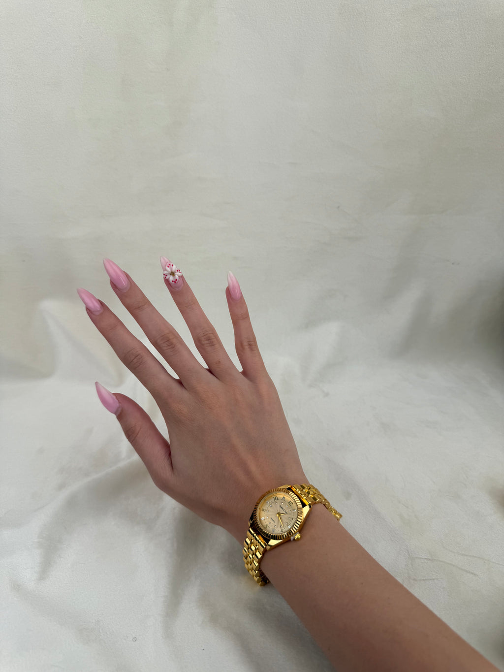 Ore gold me fushe ngjyre shampanje