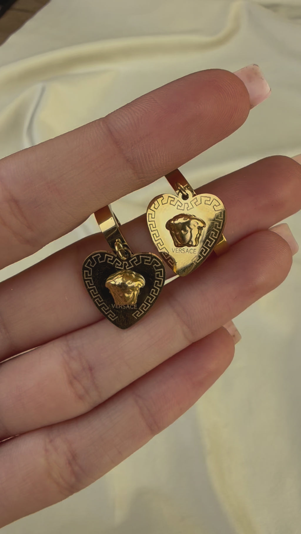 Vathe me zemer versace