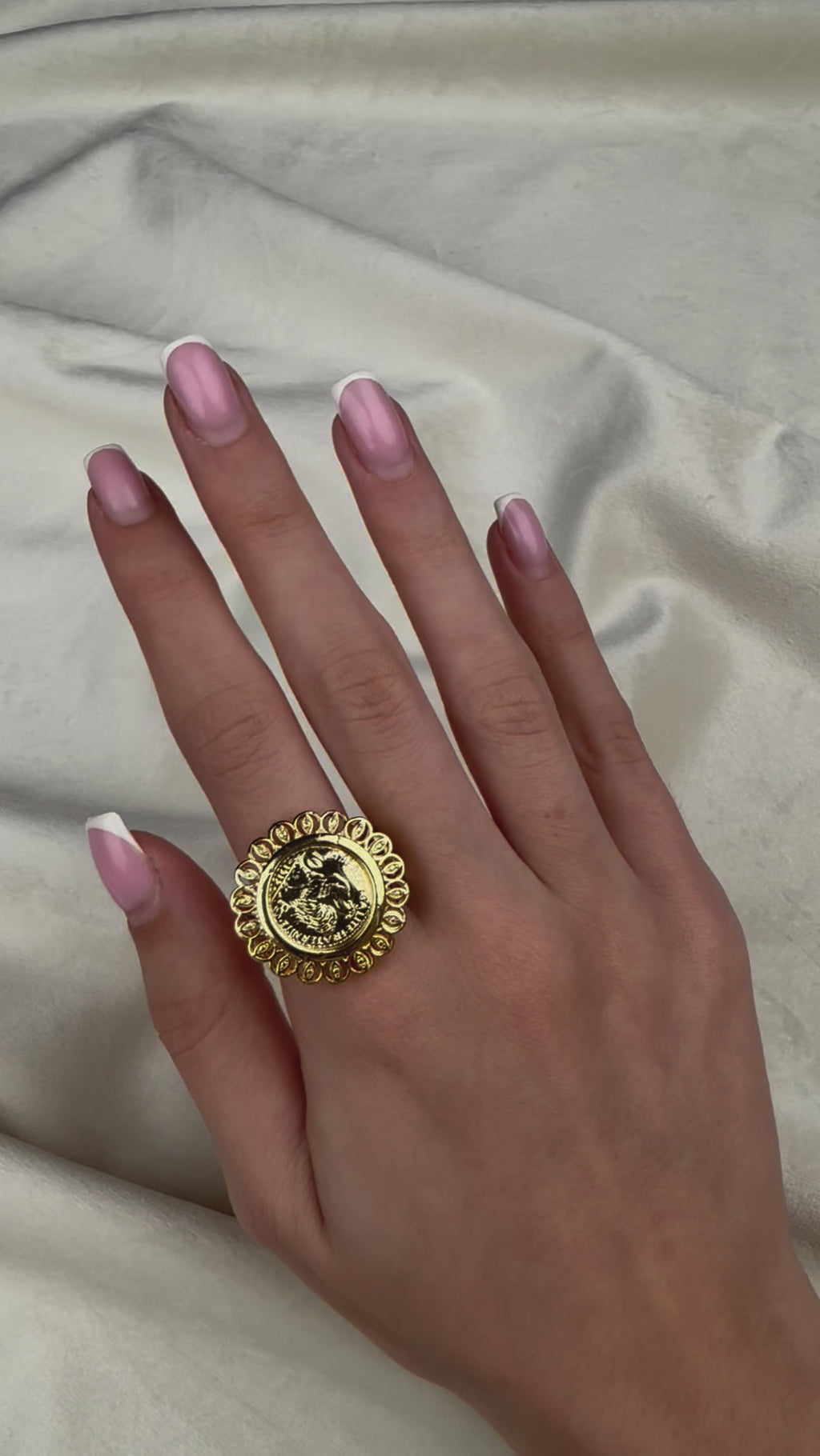 Unaze me gjel ne forme lule