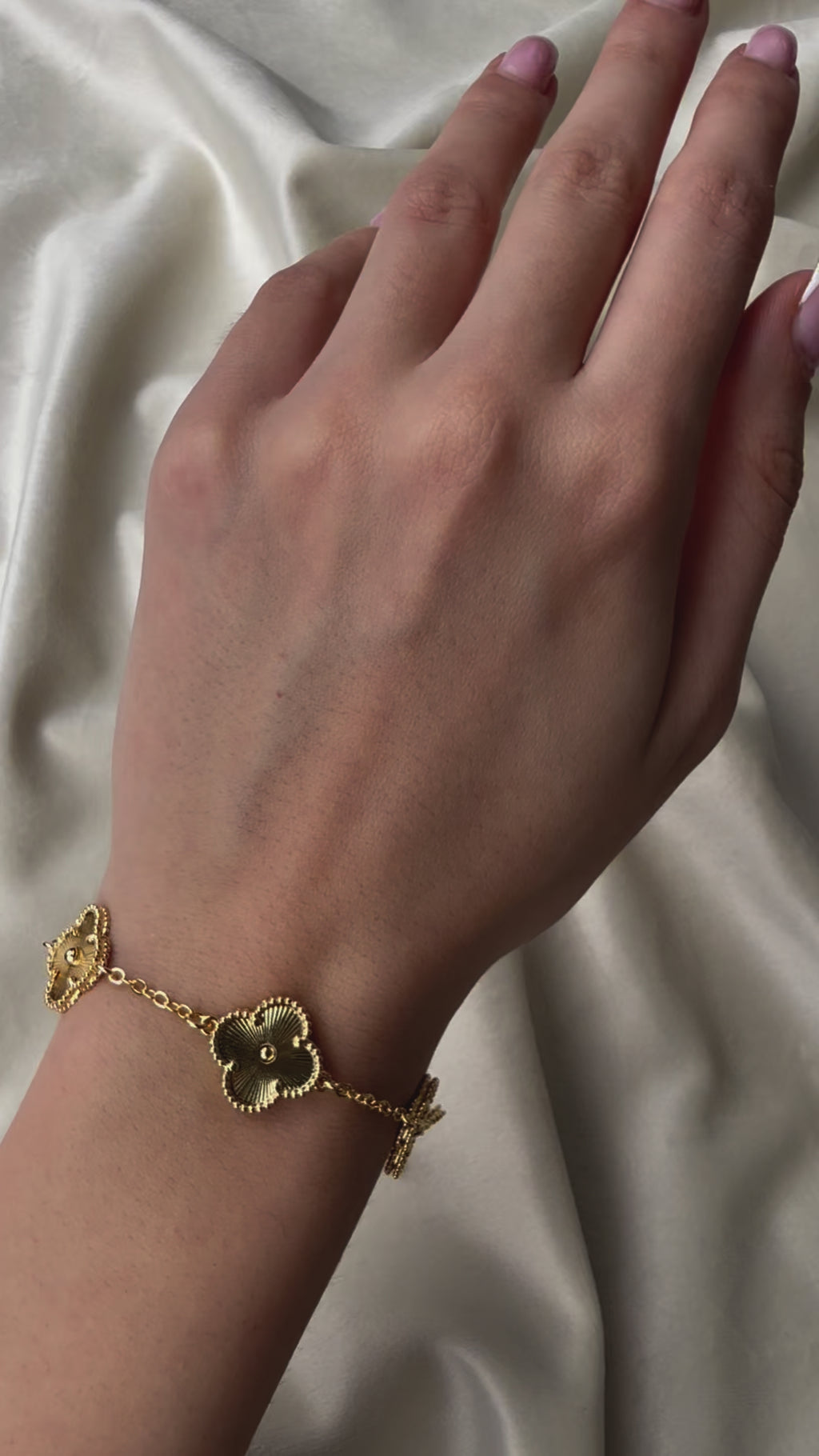 Byzylyk van cleef  me motive gold