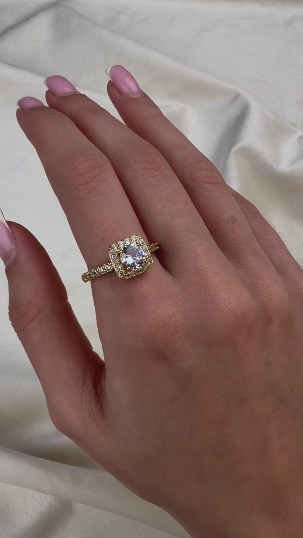 Unaze me gure te bardhe