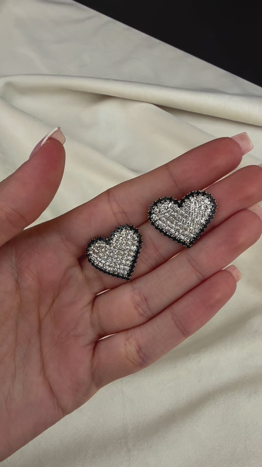 Vathe zemer me kontur te zi